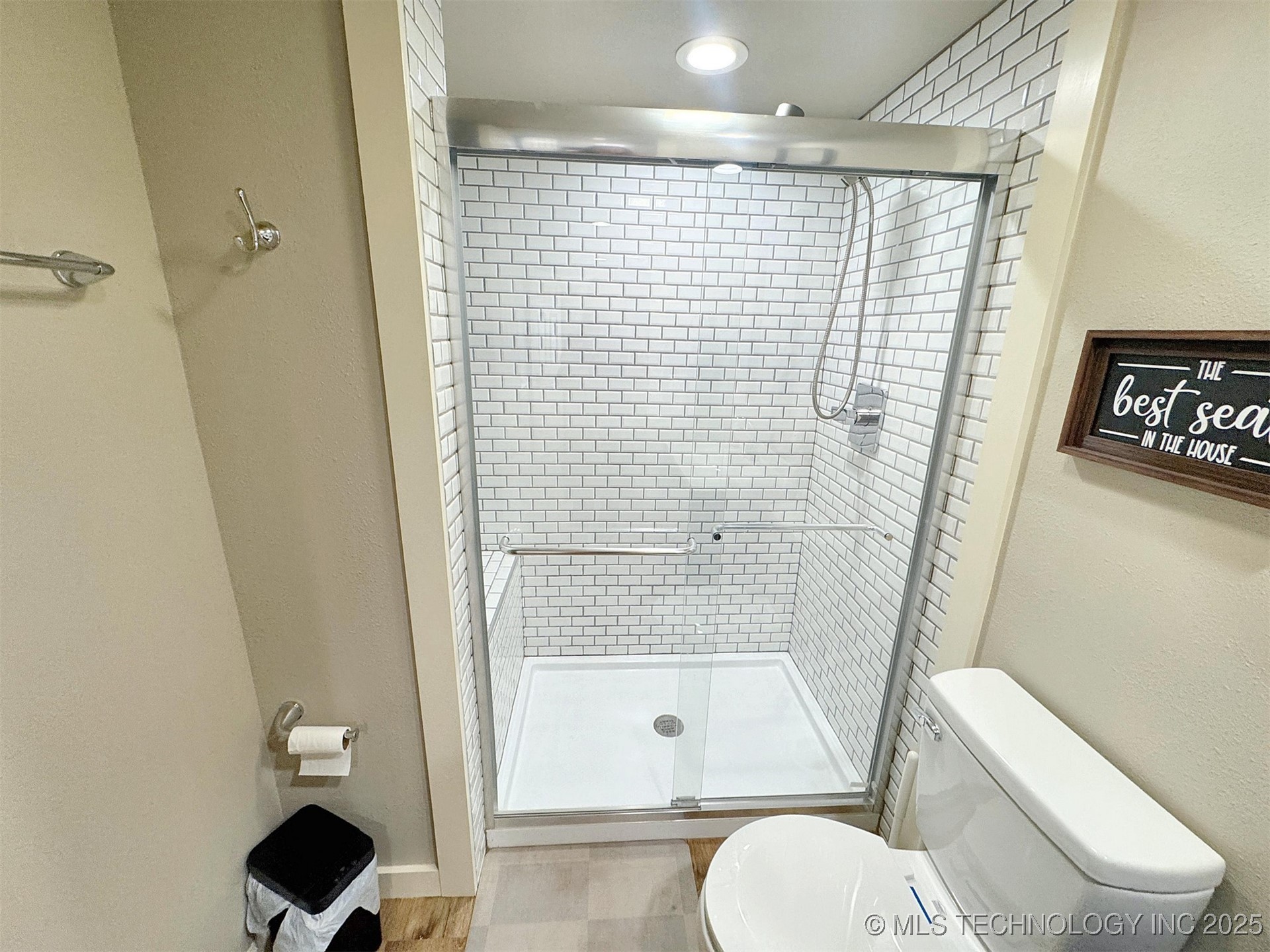 112 W Allen Road Property Photo 41