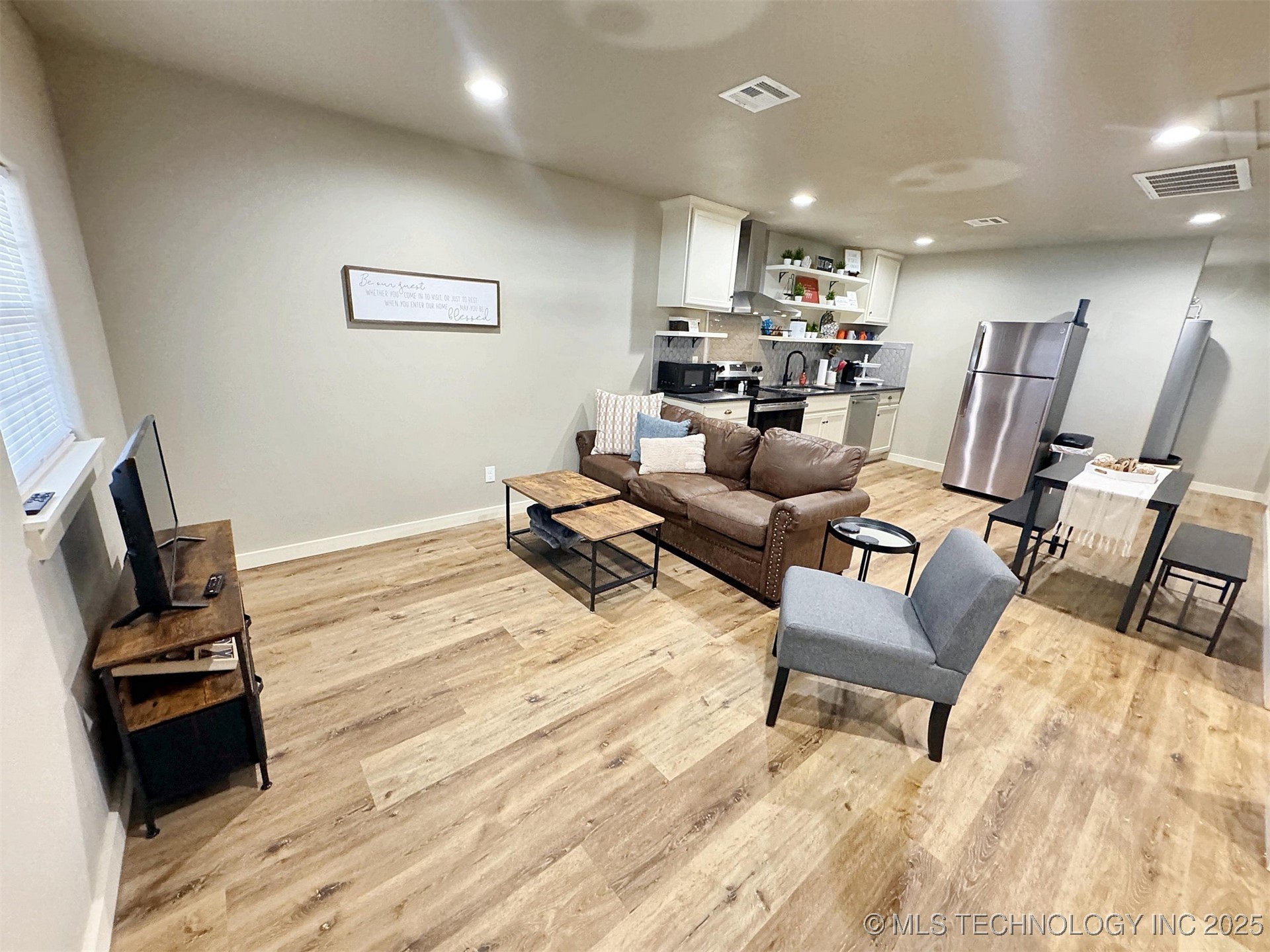 112 W Allen Road Property Photo 48