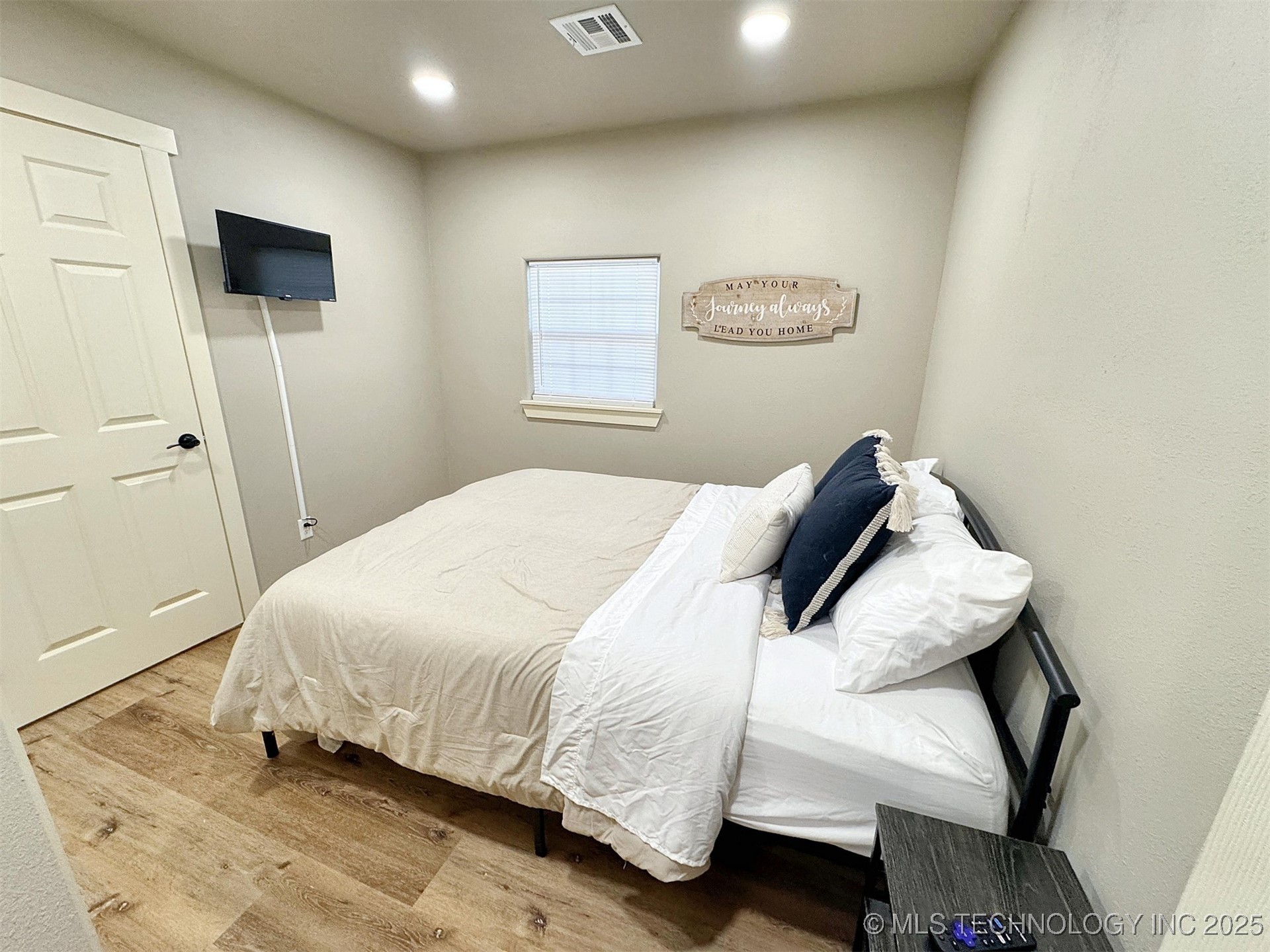 112 W Allen Road Property Photo 60