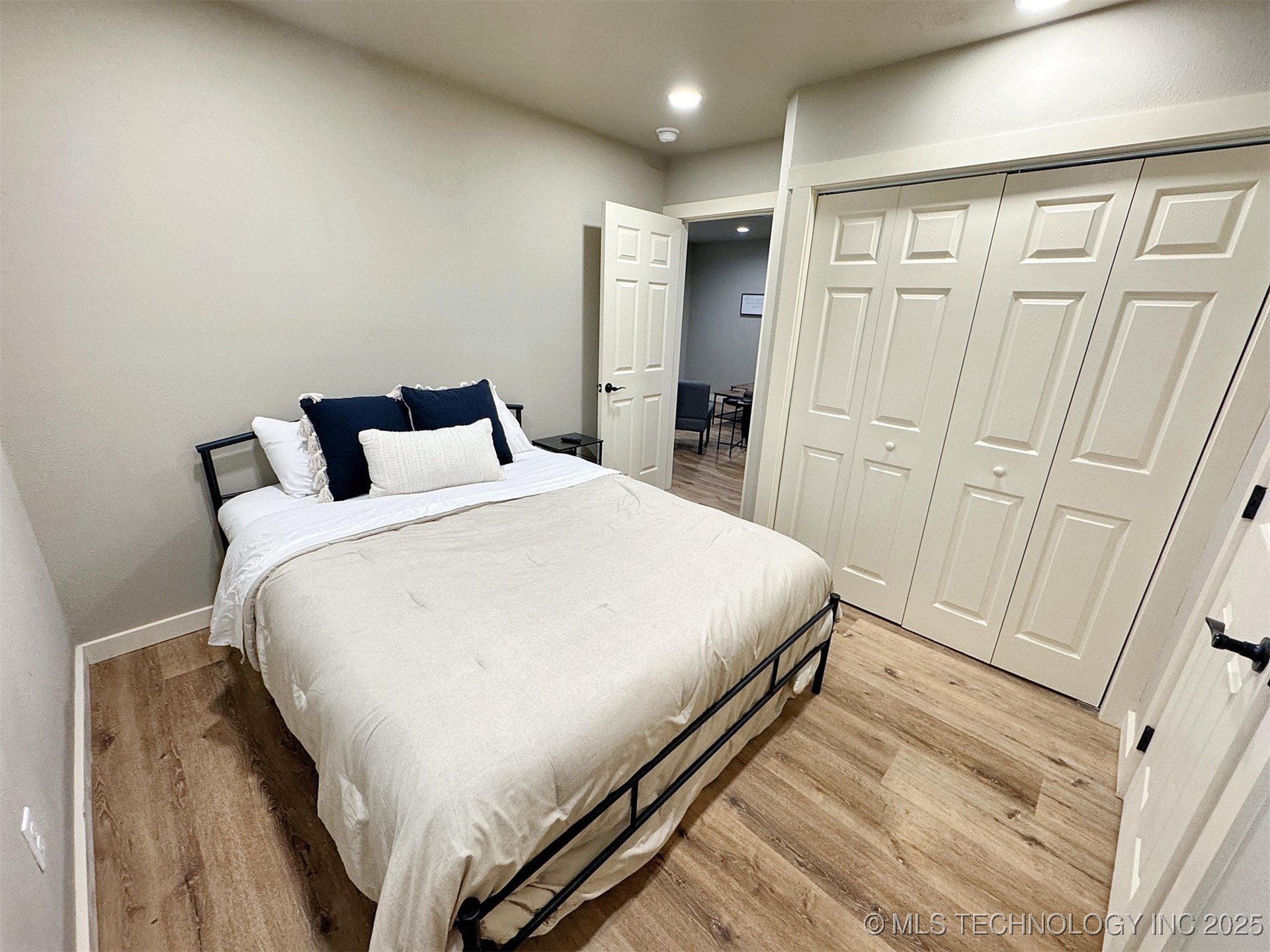 112 W Allen Road Property Photo 62