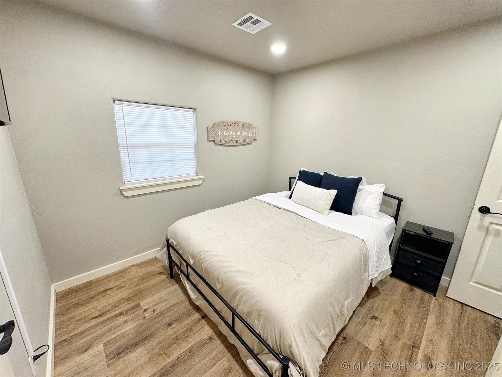 112 W Allen Road Property Photo 63