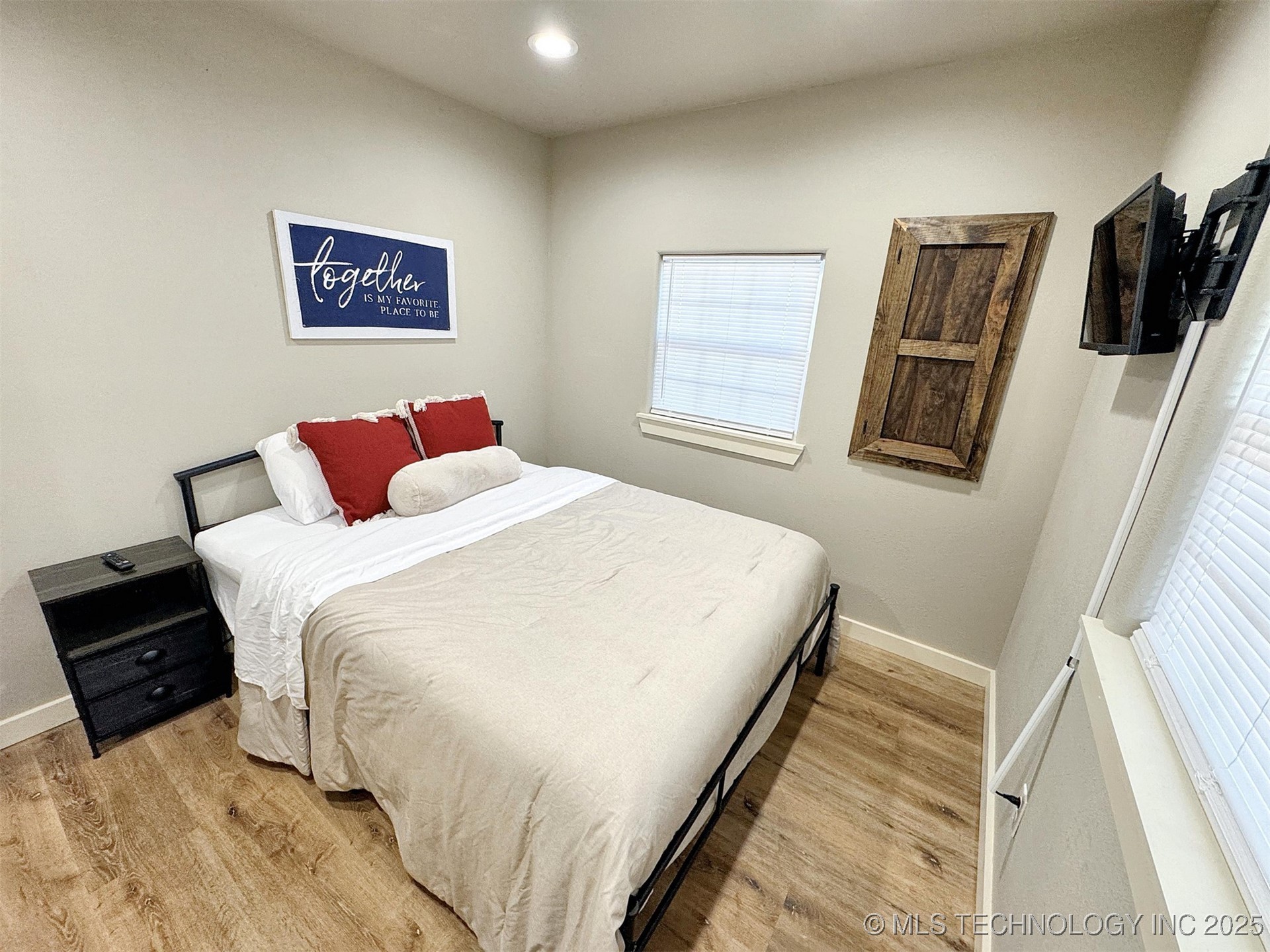 112 W Allen Road Property Photo 71