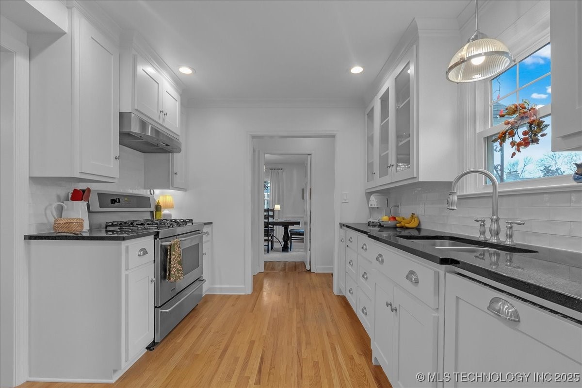 2245 E 22nd Place S Property Photo 24