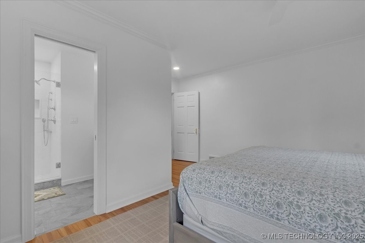 2245 E 22nd Place S Property Photo 43