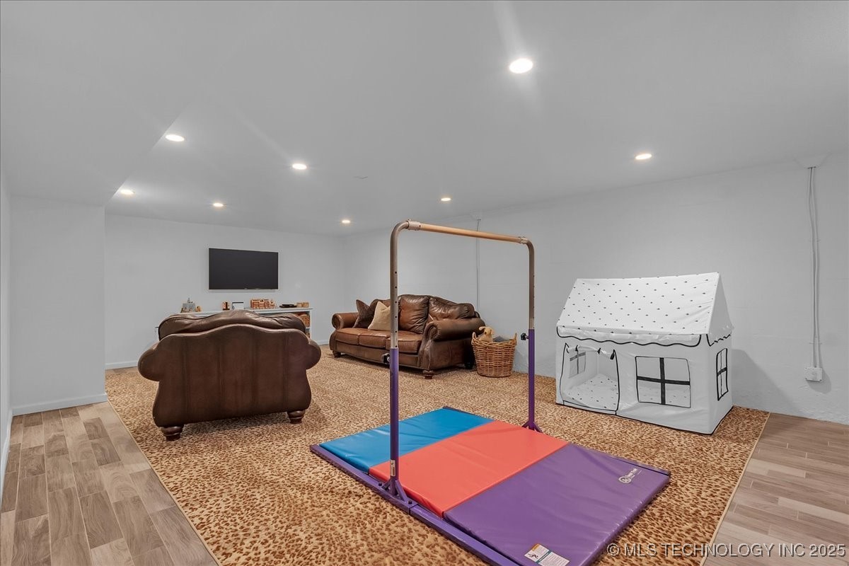 2245 E 22nd Place S Property Photo 51