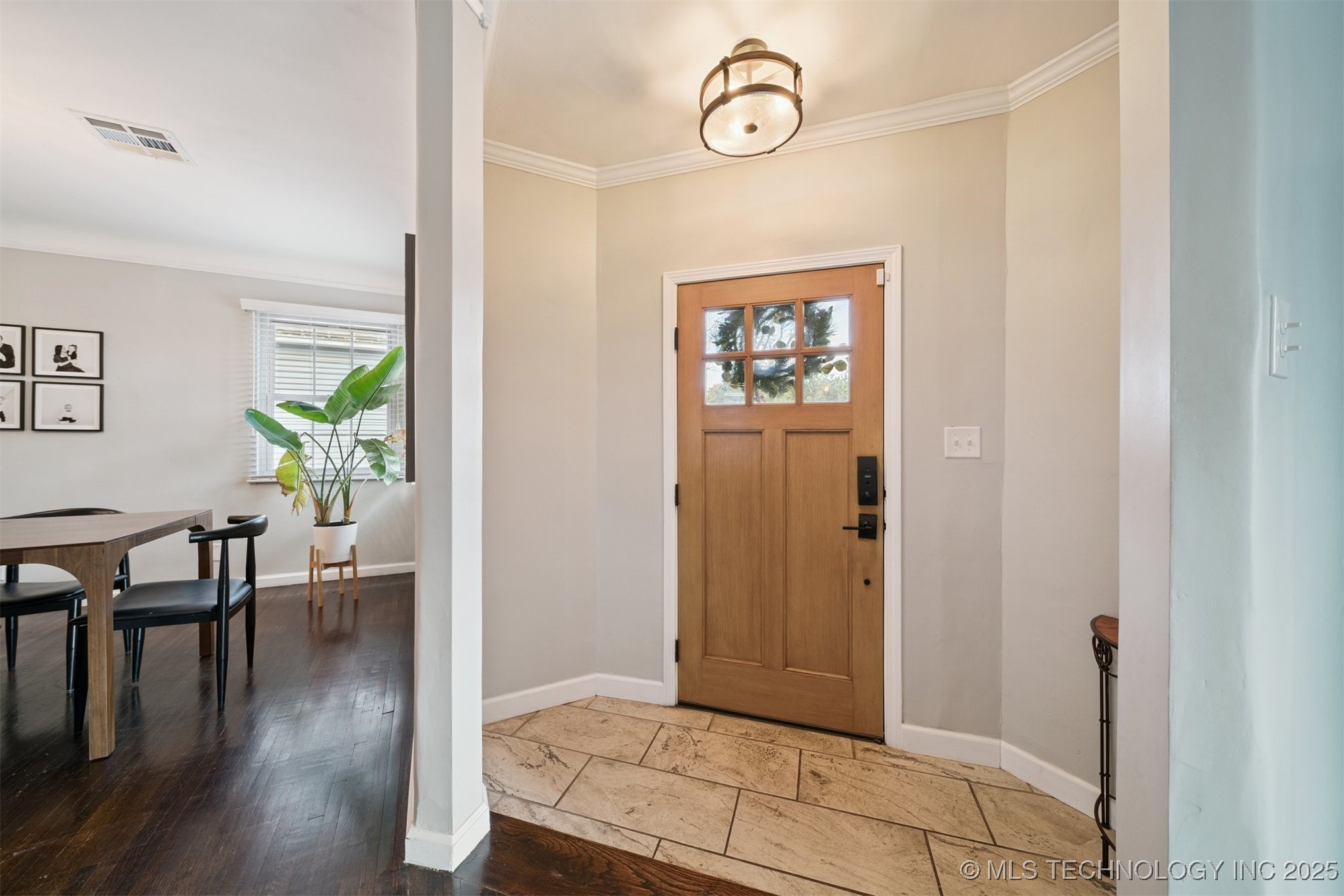 2340 S College Avenue S Property Photo 18