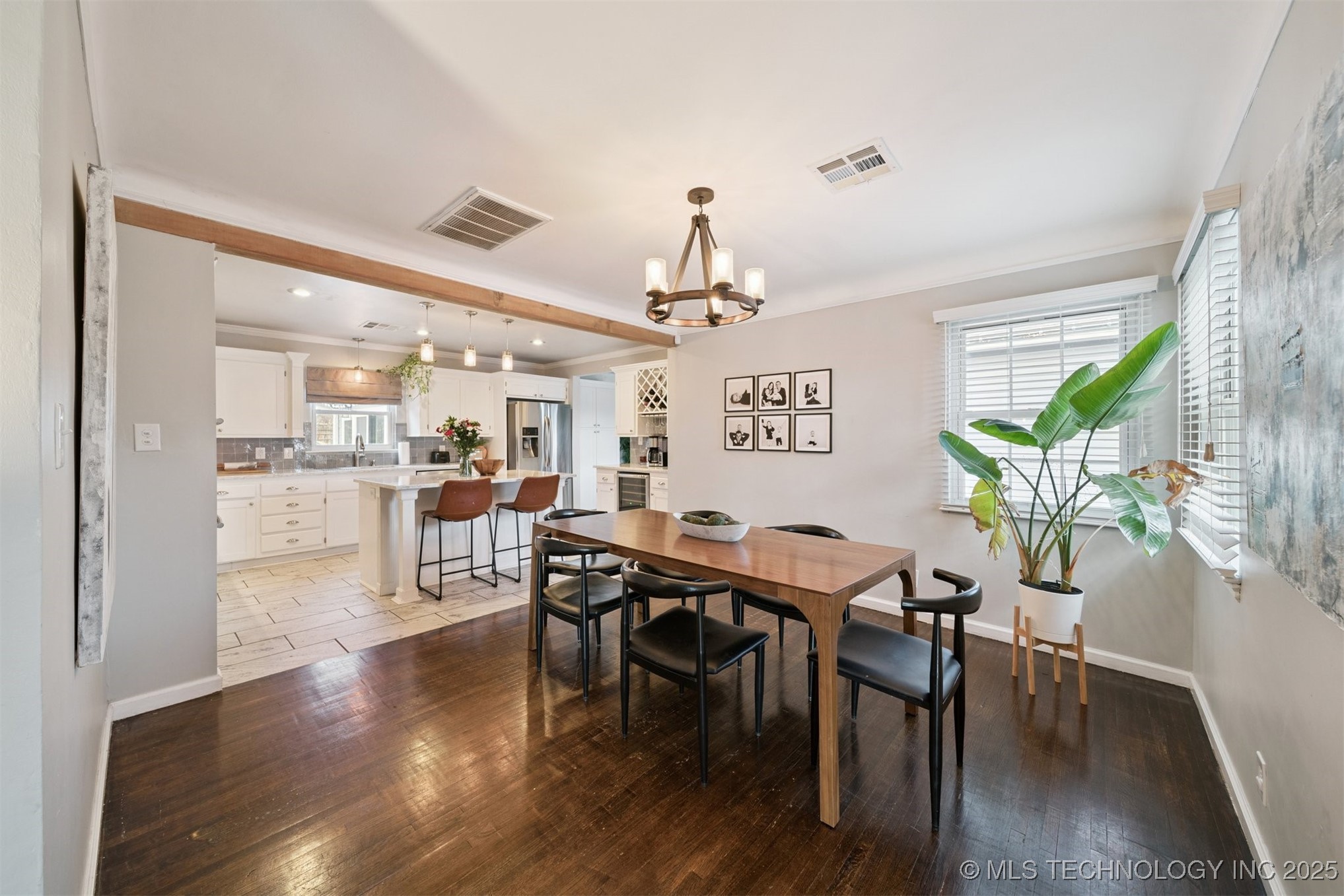 2340 S College Avenue S Property Photo 22