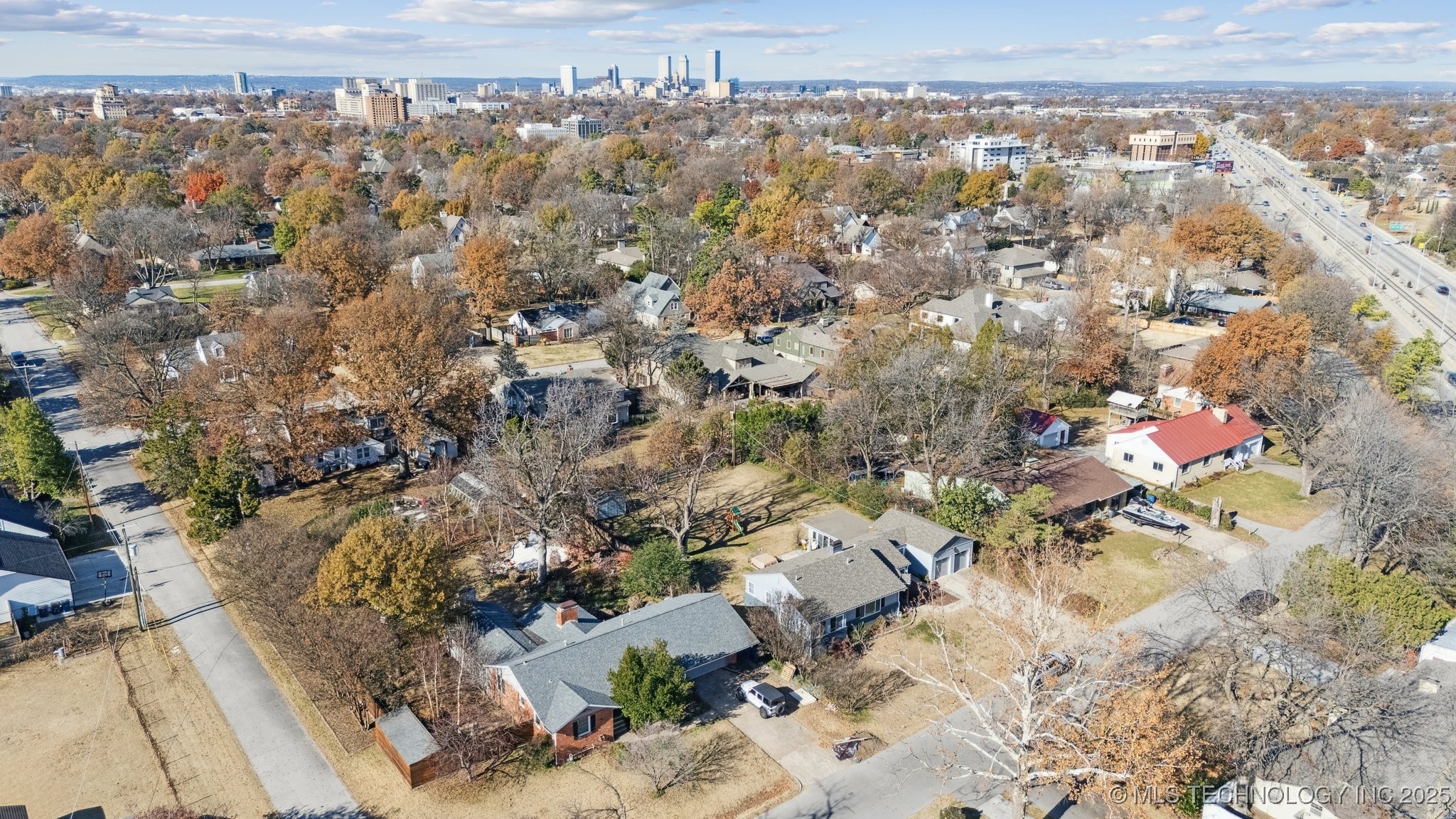 2340 S College Avenue S Property Photo 42