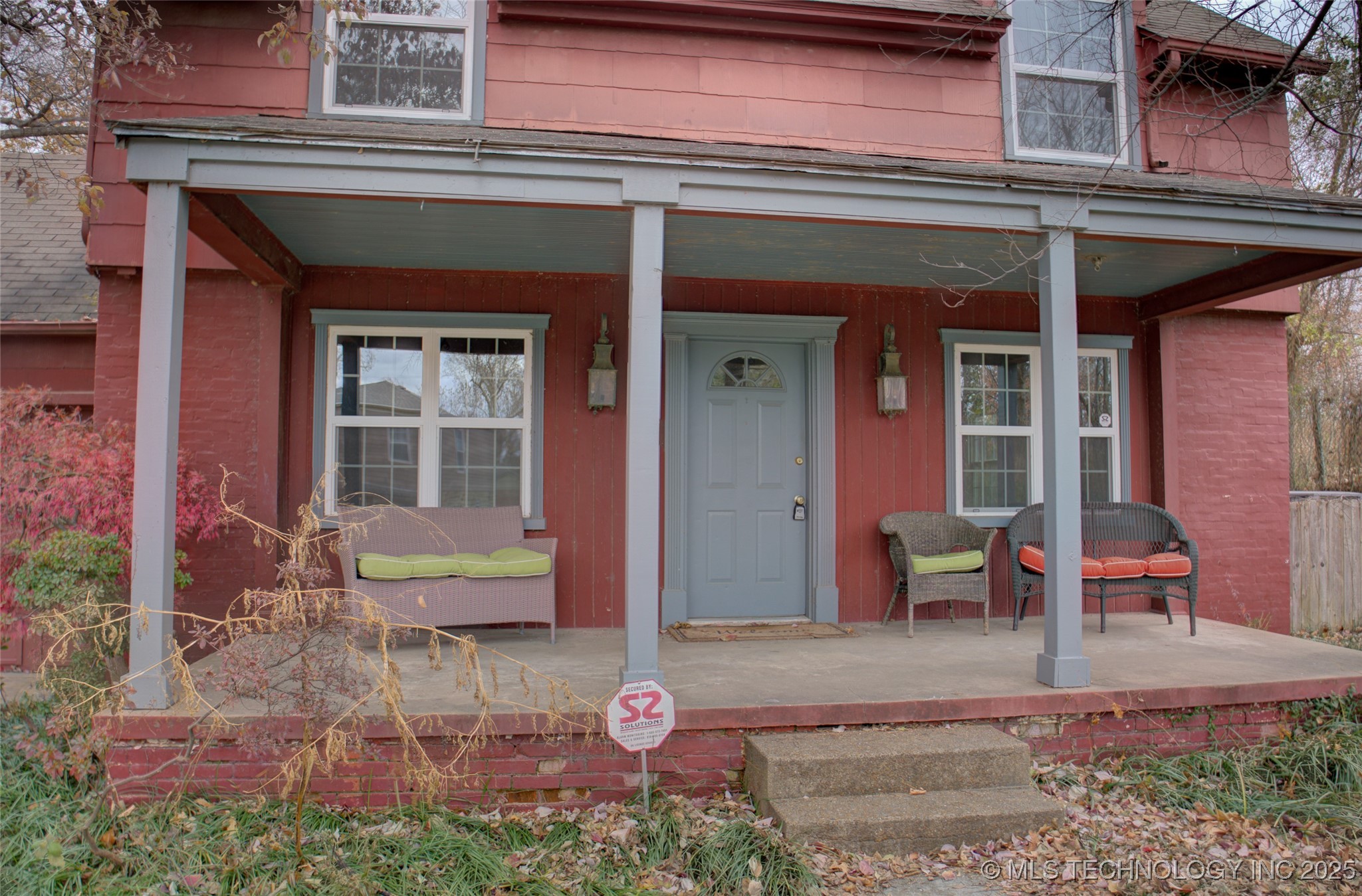 2667 S Boston Place Property Photo 2