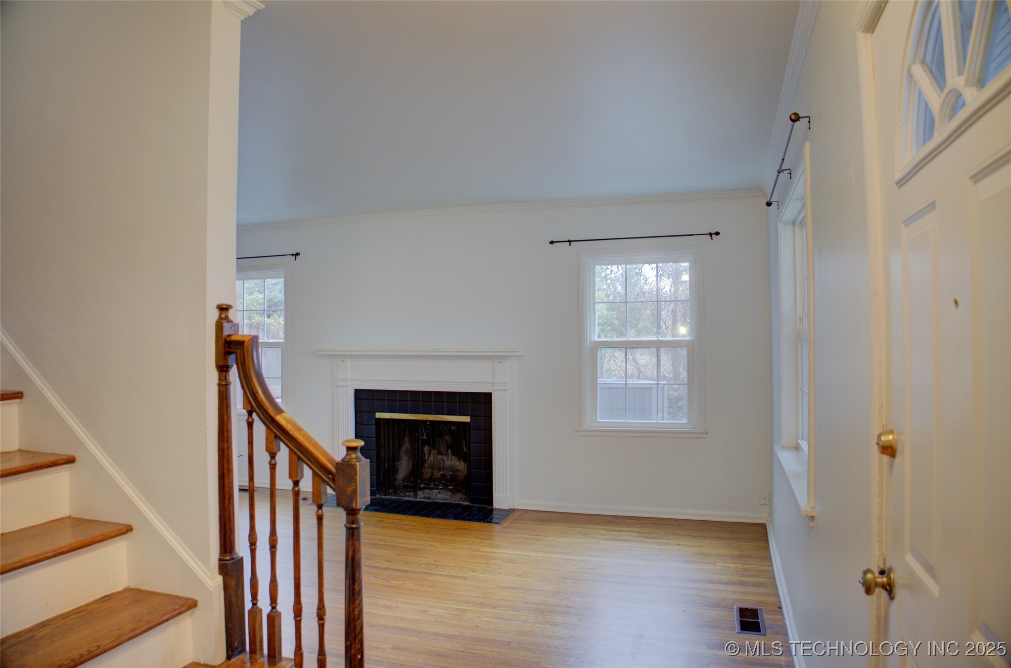 2667 S Boston Place Property Photo 5