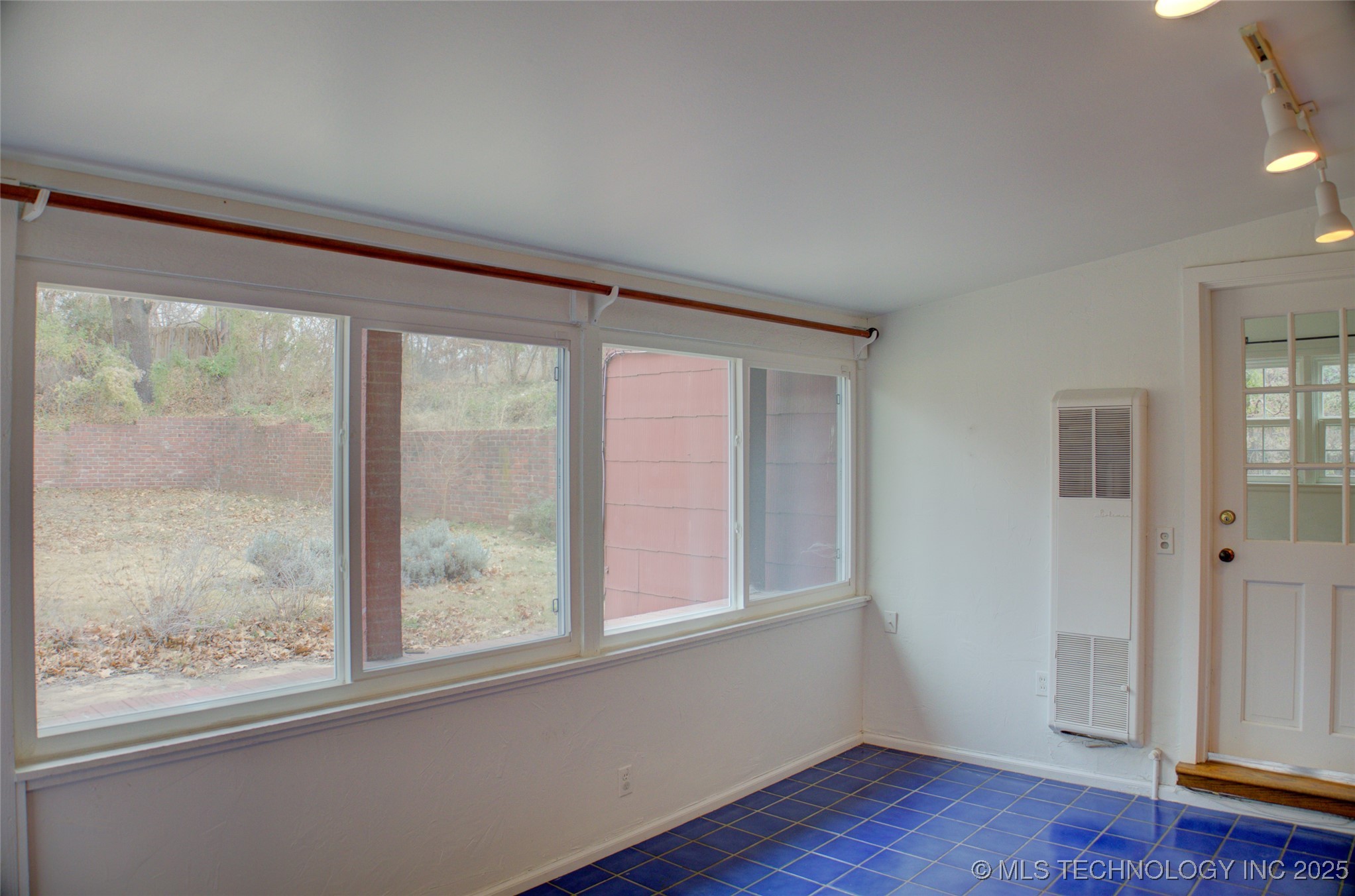 2667 S Boston Place Property Photo 25