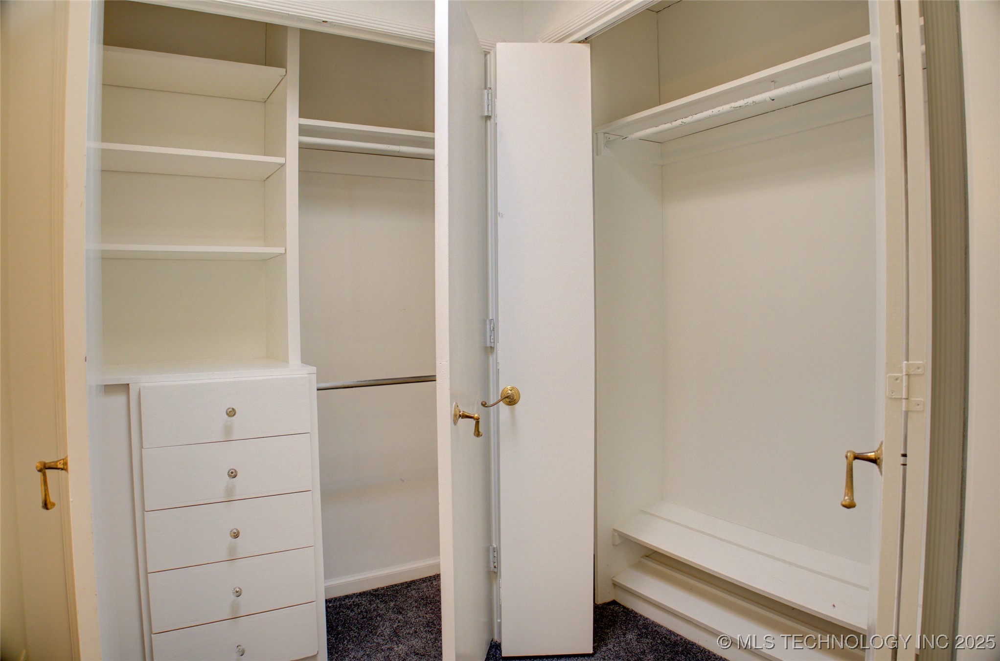 2667 S Boston Place Property Photo 35