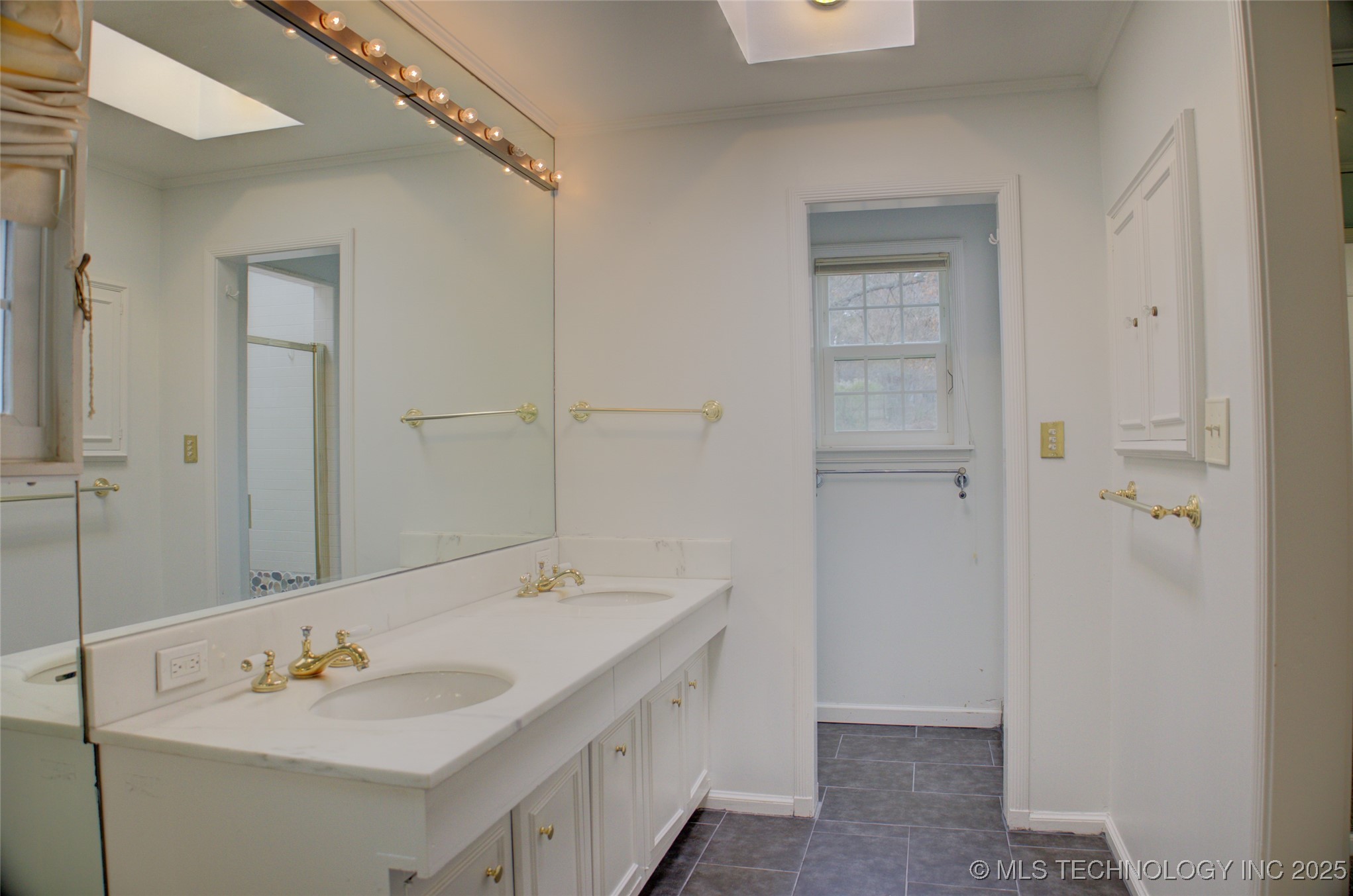 2667 S Boston Place Property Photo 36