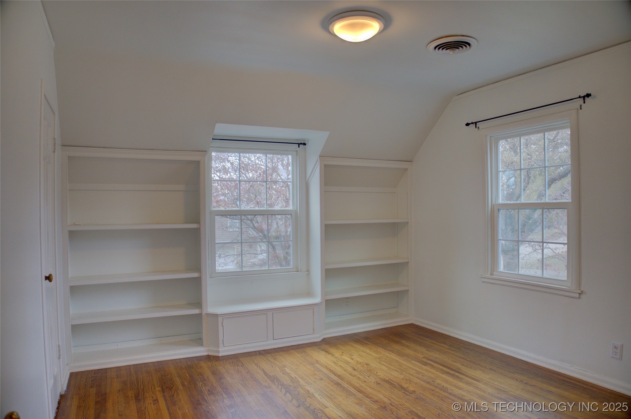 2667 S Boston Place Property Photo 40