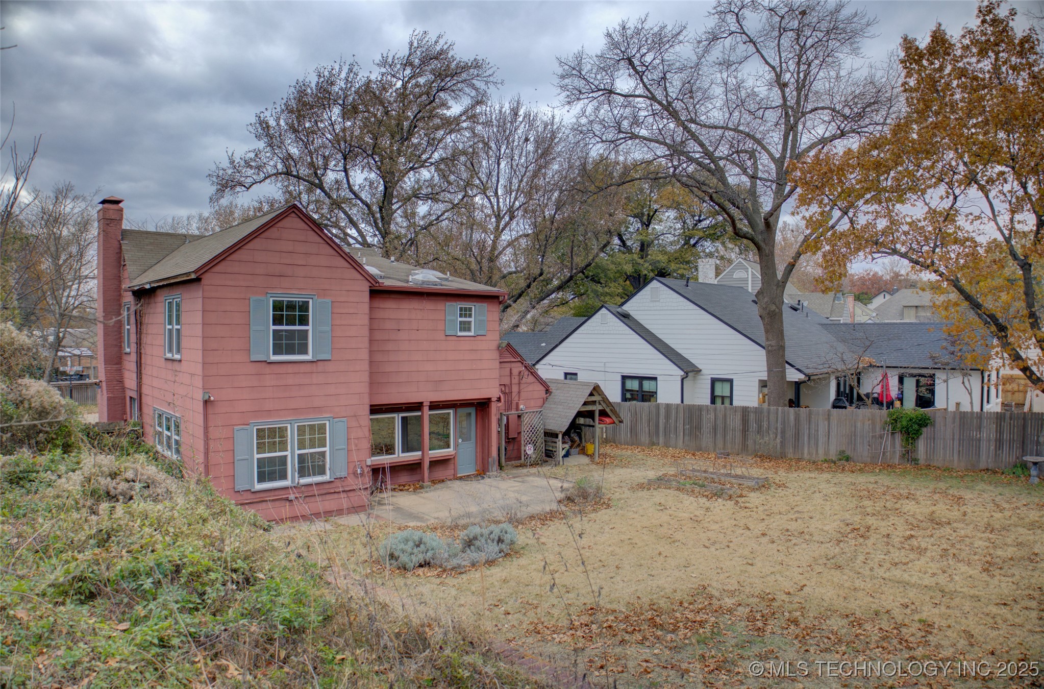 2667 S Boston Place Property Photo 51