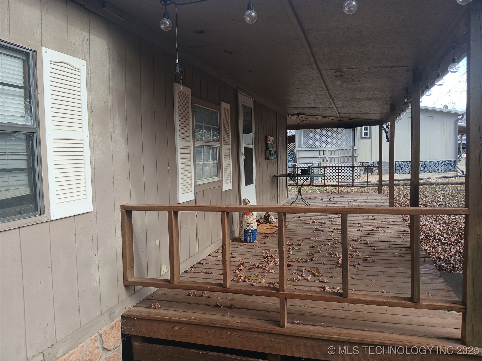 415299 E 1073 Road Property Photo 3