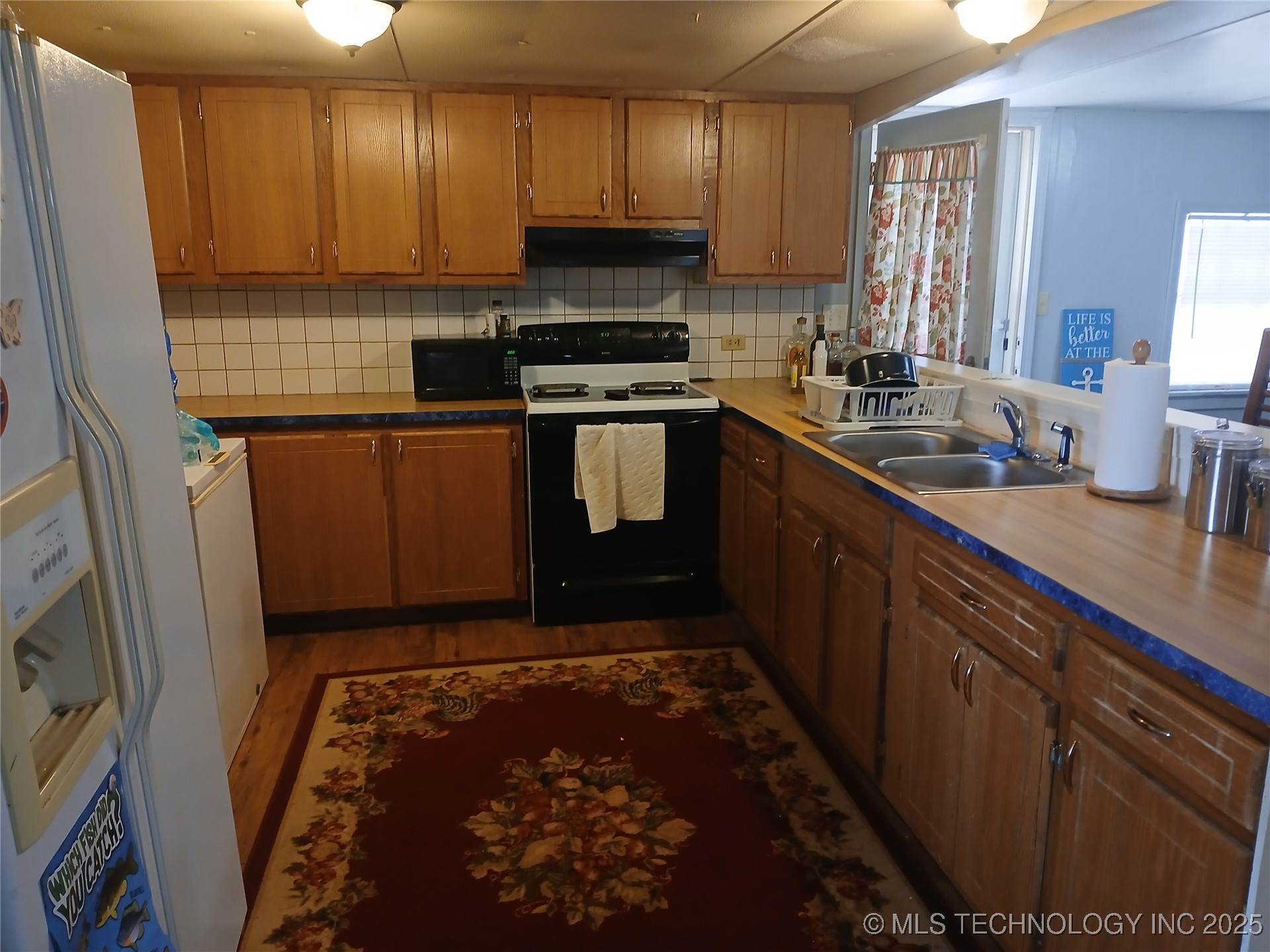 415299 E 1073 Road Property Photo 9