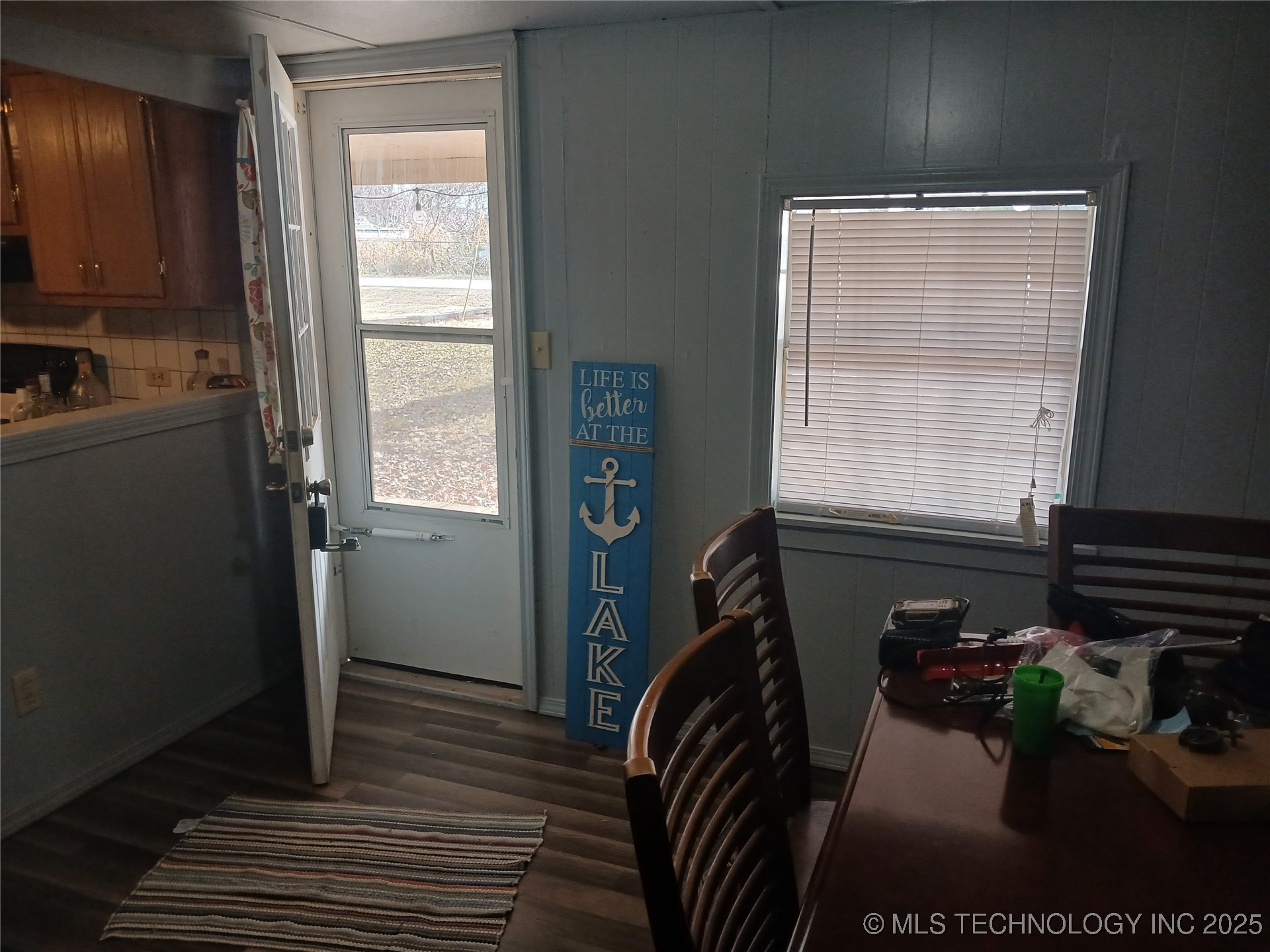 415299 E 1073 Road Property Photo 10