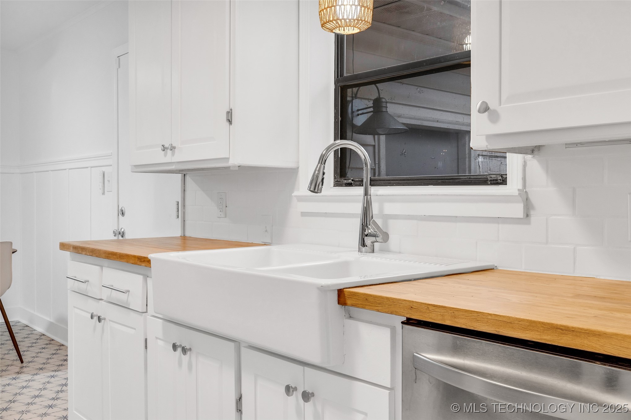 4513 E 25th Place Property Photo 10