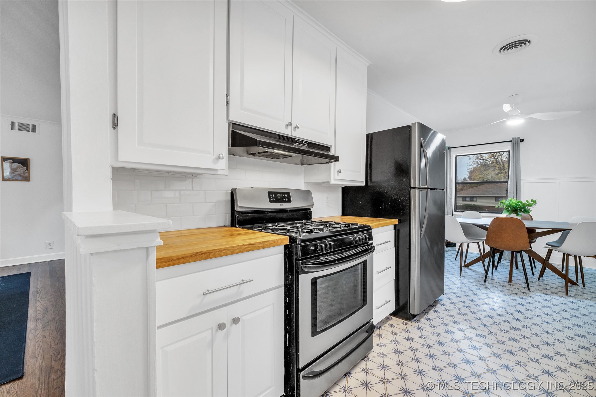 4513 E 25th Place Property Photo 12