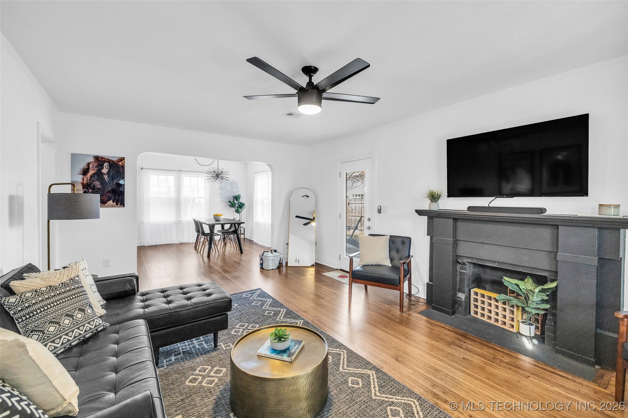 1204 Sandusky Avenue Property Photo 2