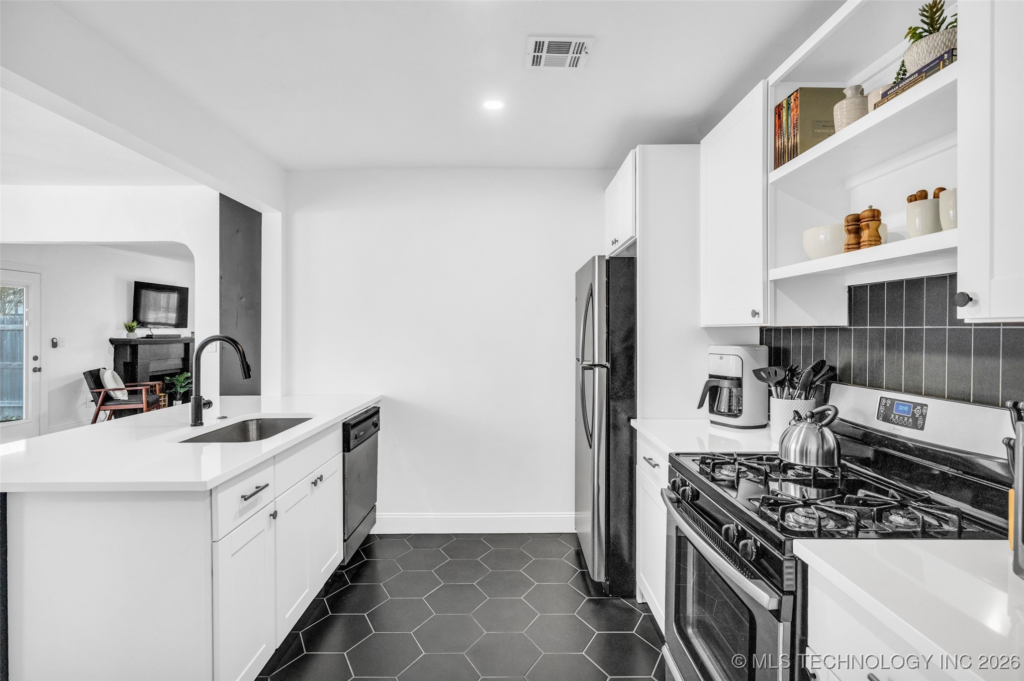 1204 Sandusky Avenue Property Photo 8