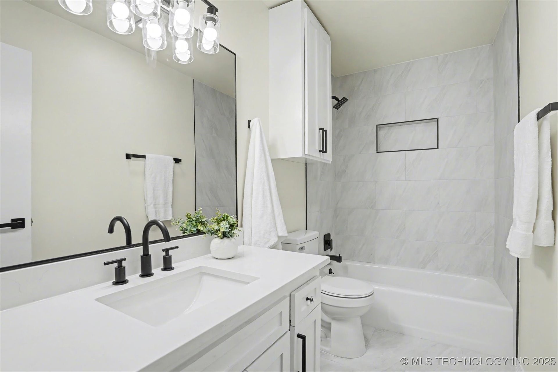 8705 E 27th Street 2 Property Photo 23