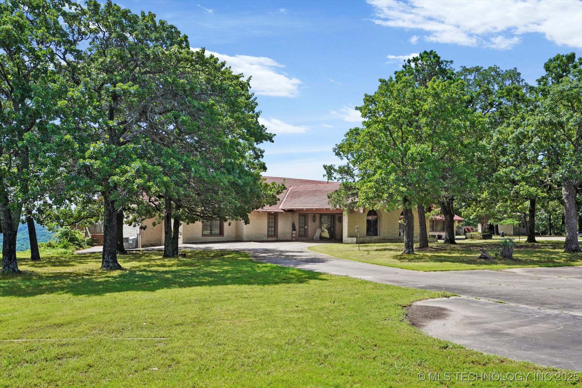 17331 S 174th Avenue E Property Photo 1