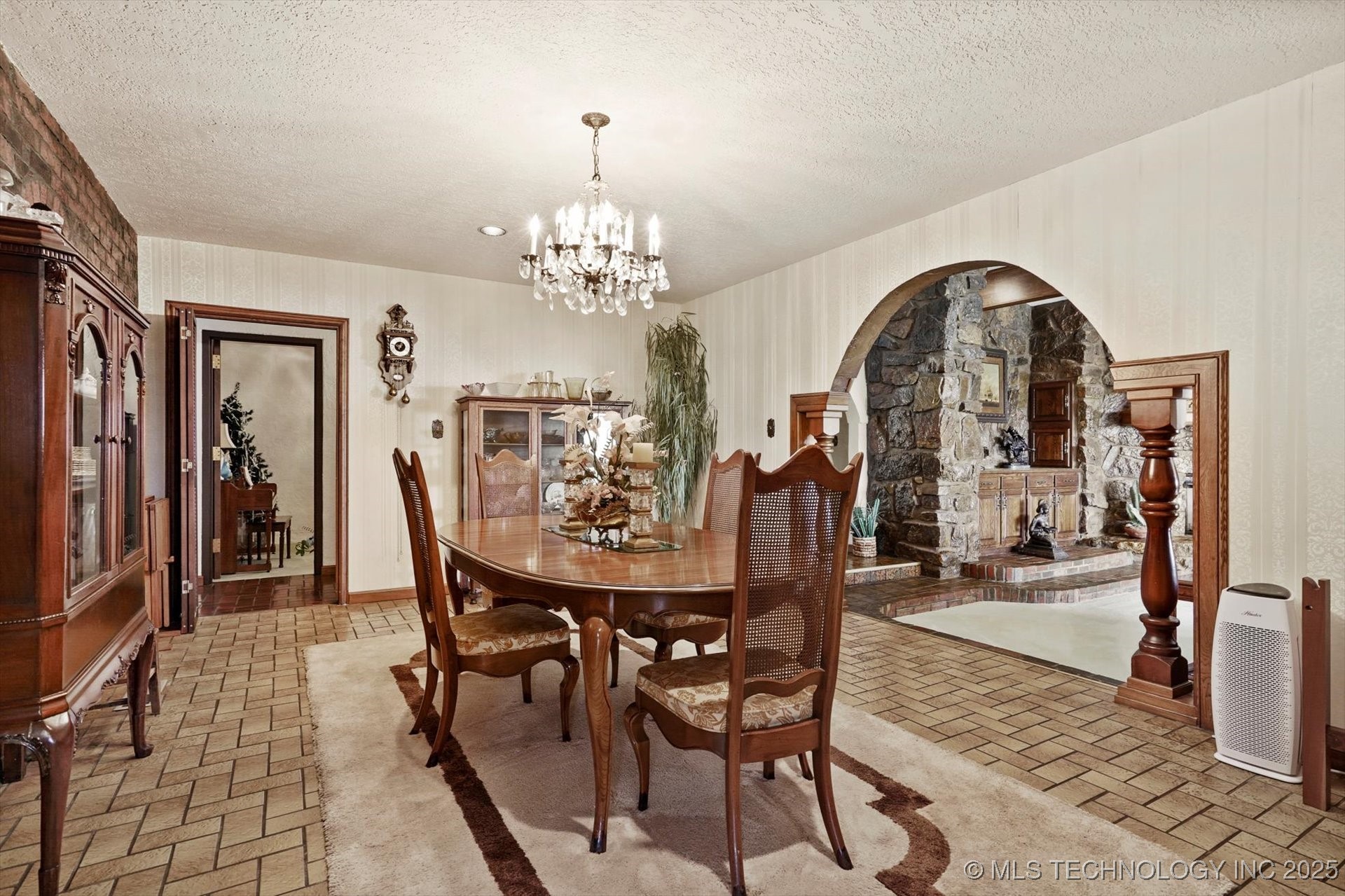 17331 S 174th Avenue E Property Photo 13