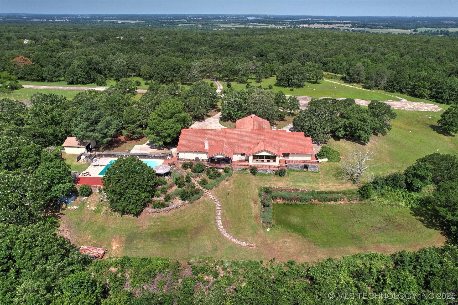 17331 S 174th Avenue E Property Photo 51