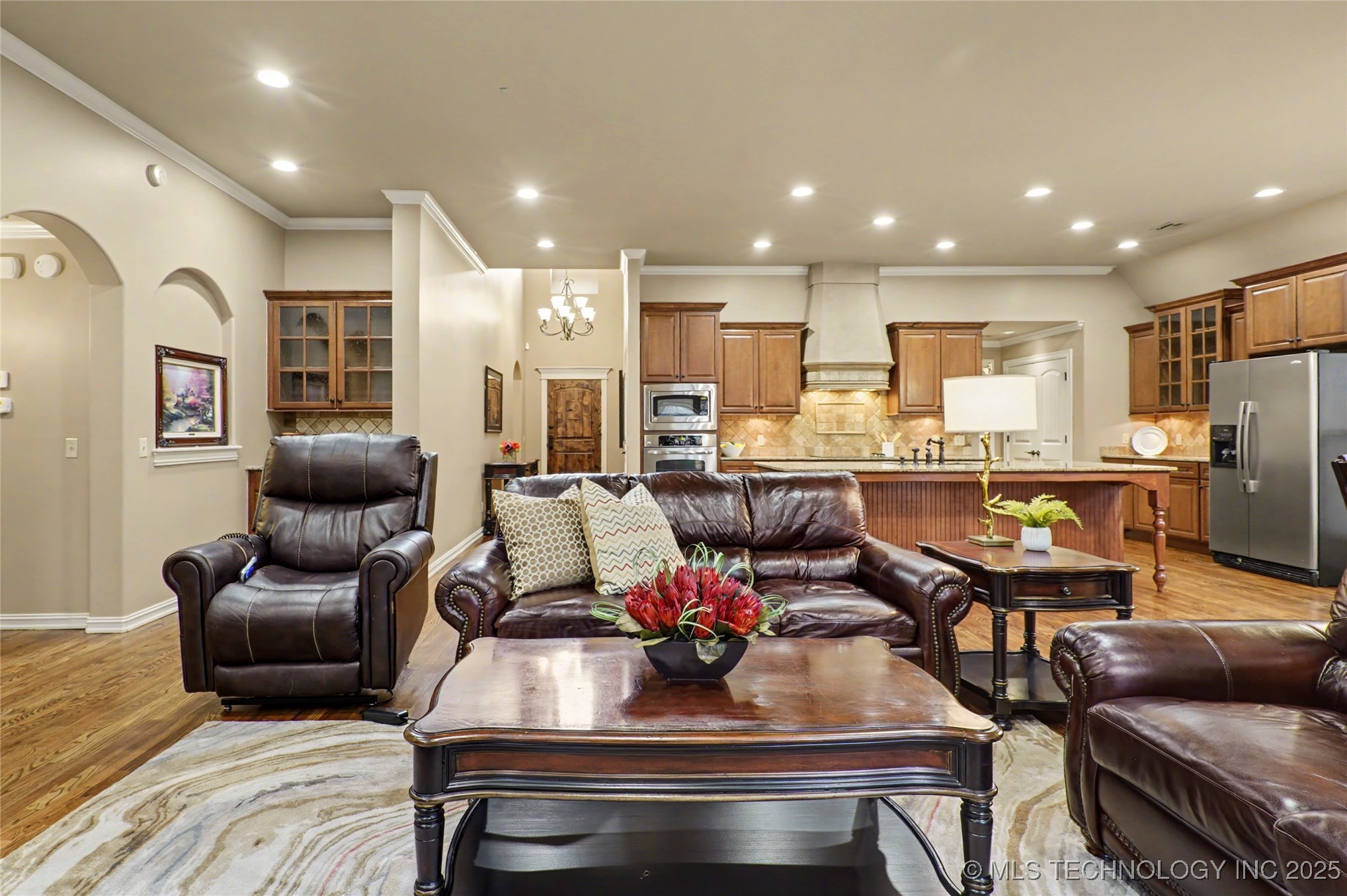 10928 S 77th East Place Property Photo 8