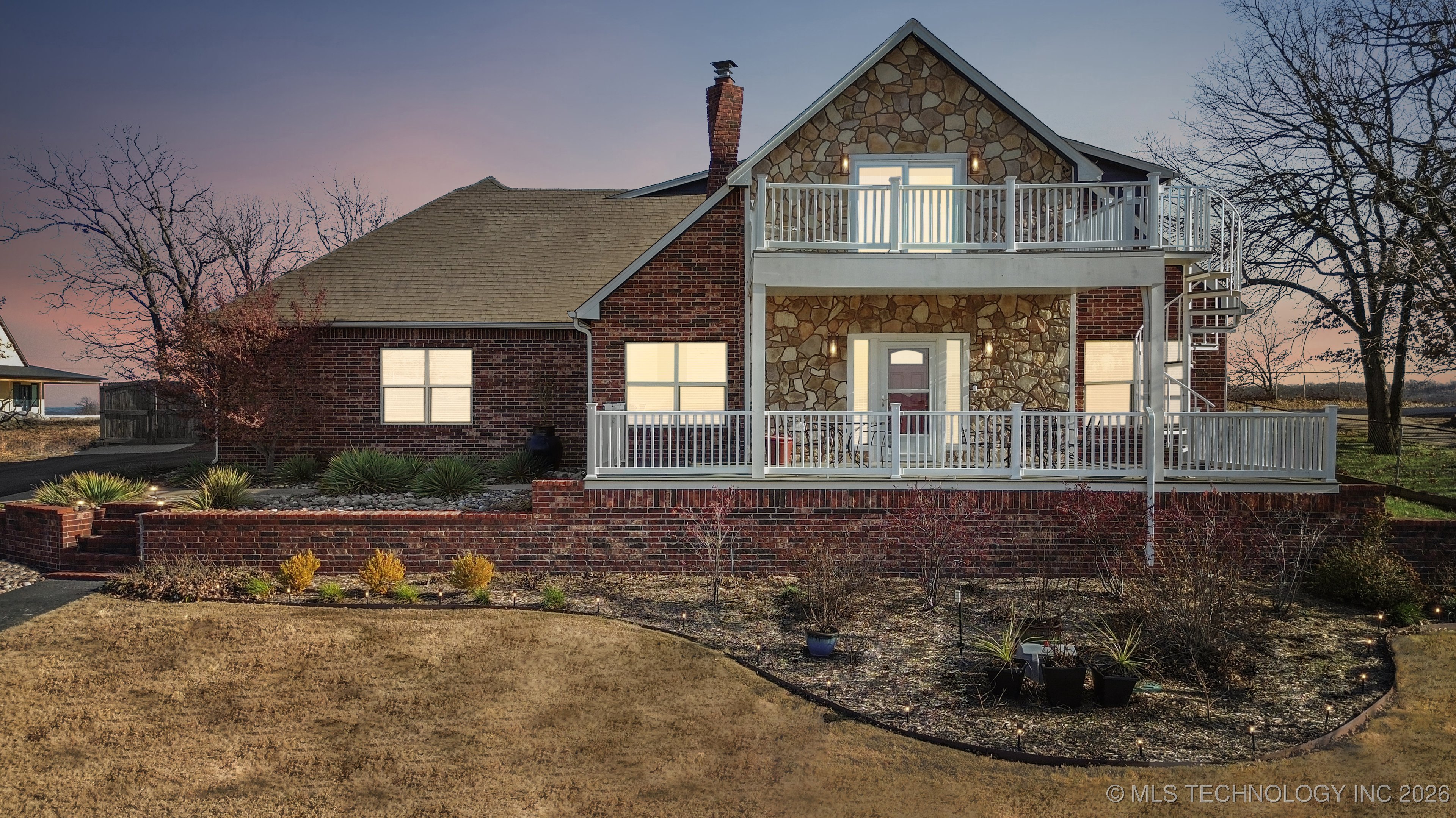 13443 Wells Drive Property Photo 6