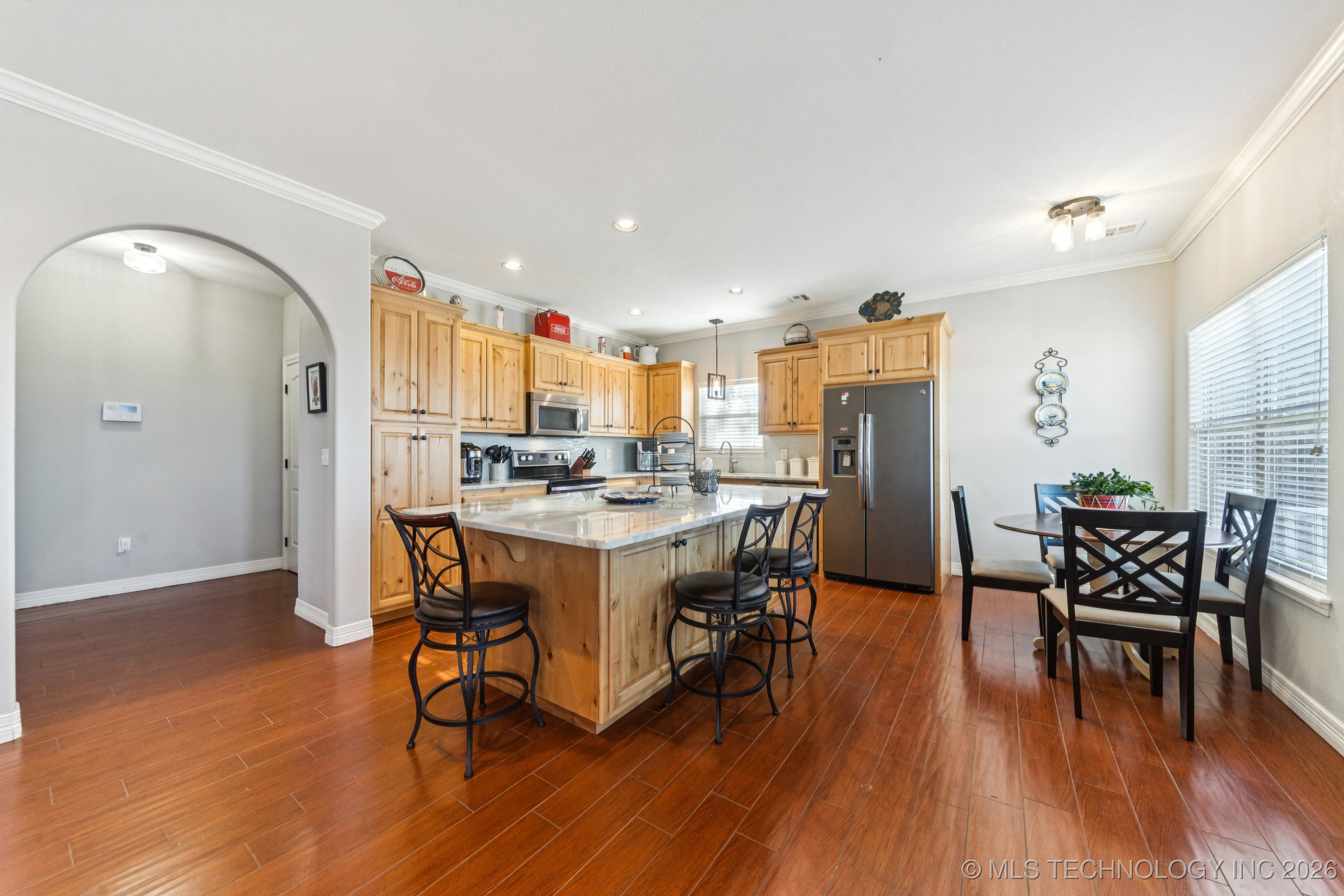 13443 Wells Drive Property Photo 8