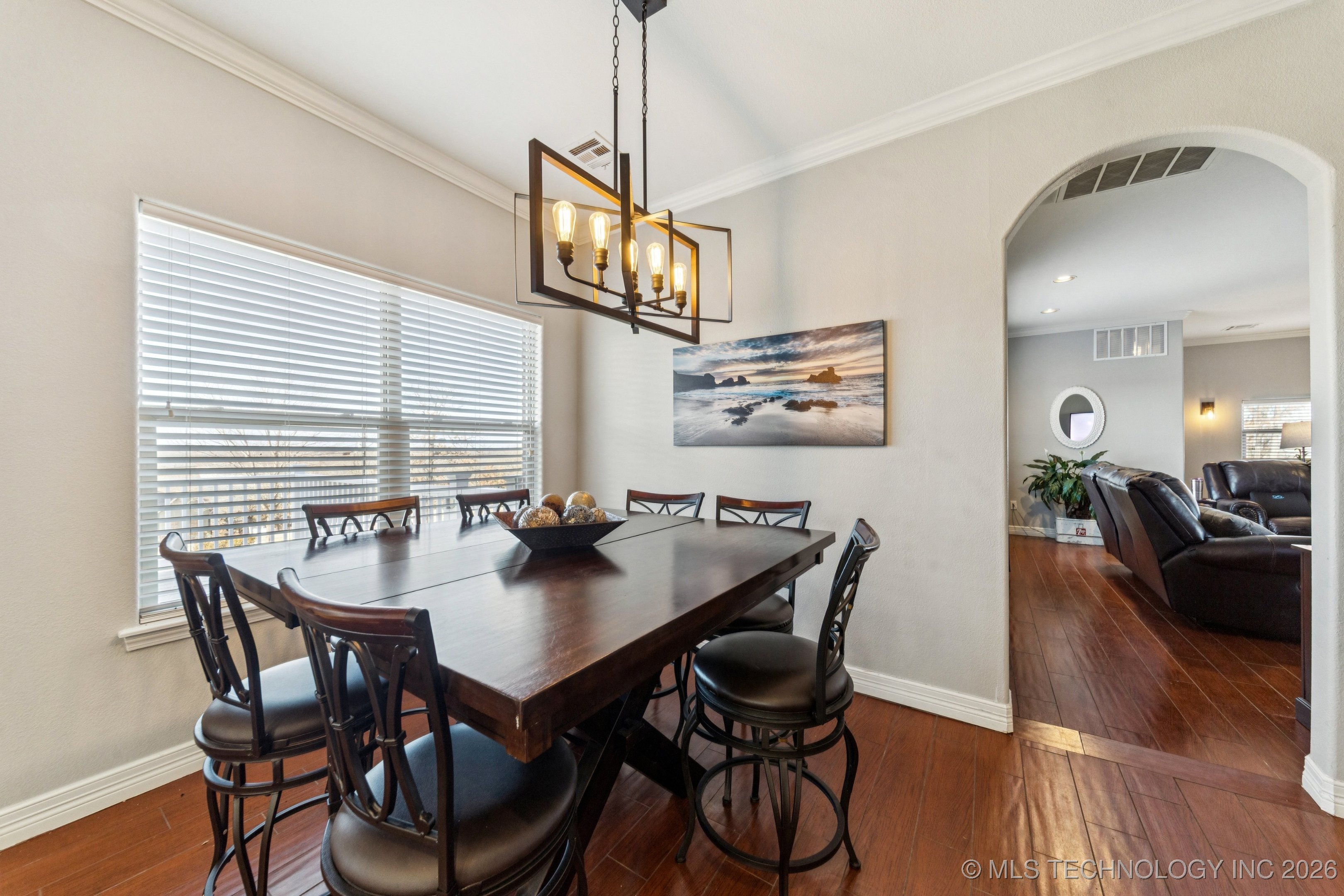 13443 Wells Drive Property Photo 21