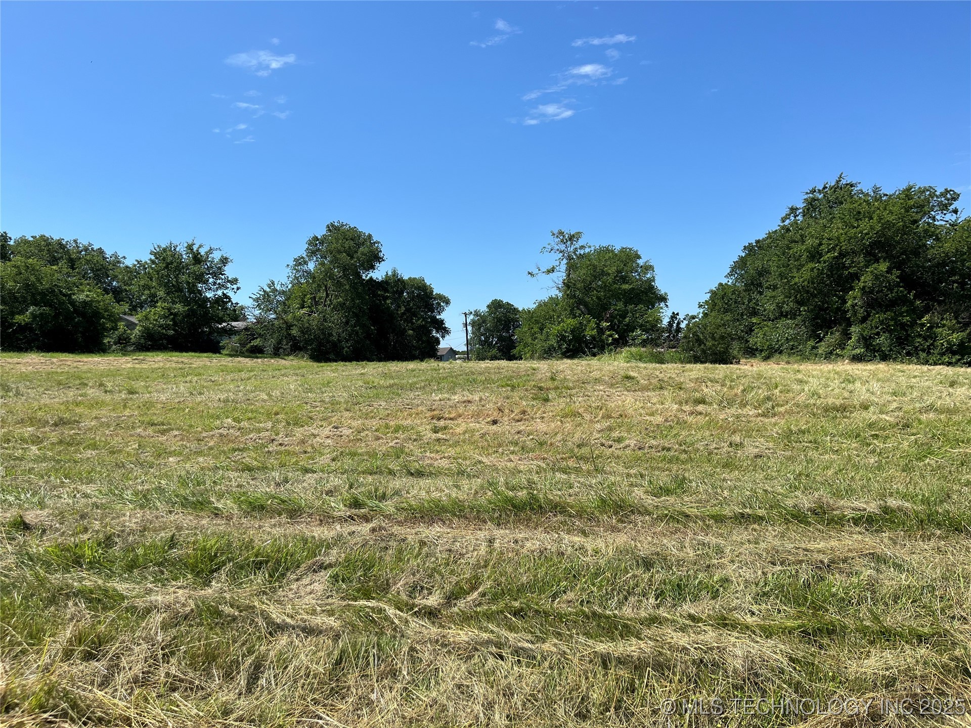 1st Street NW Property Photo 1