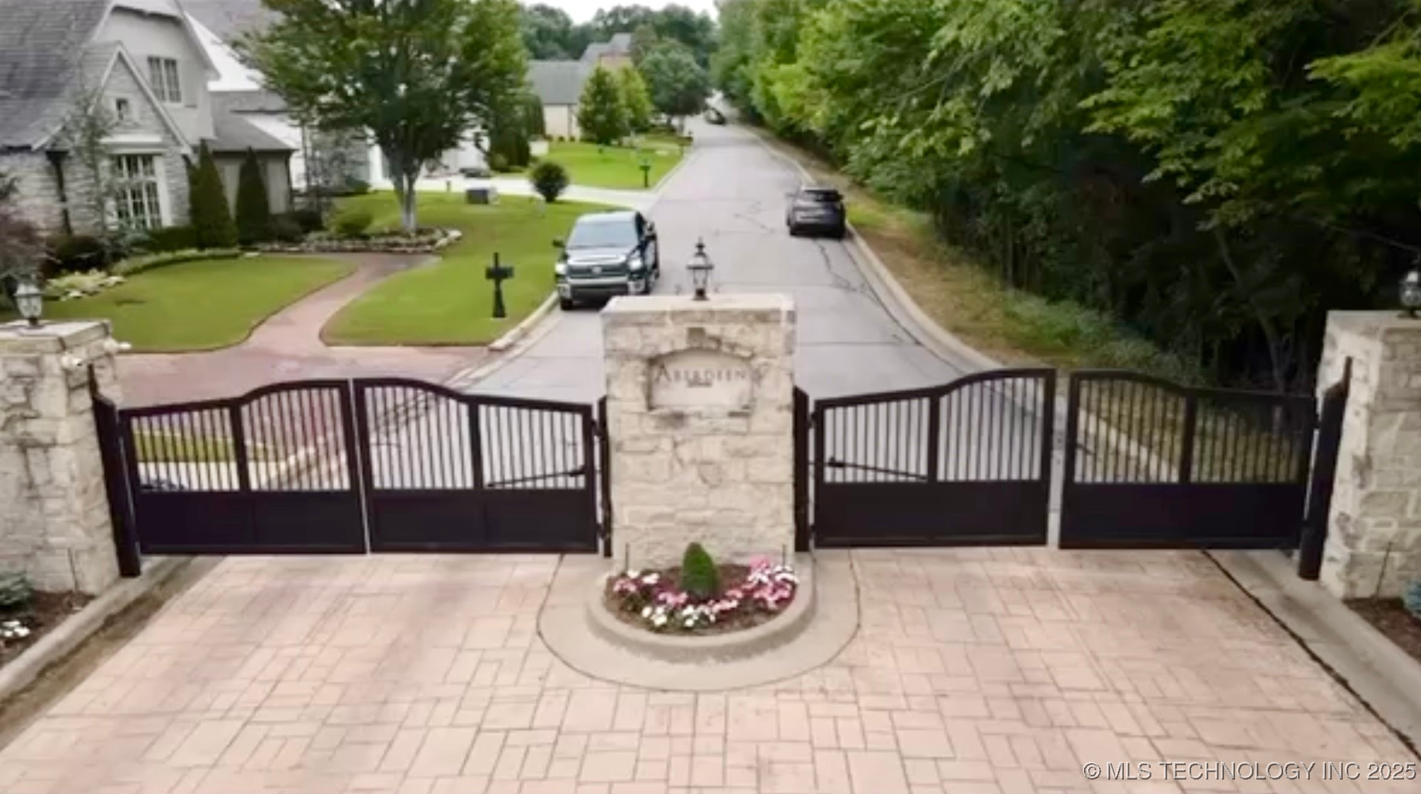 12207 S 12 Court Property Photo 1