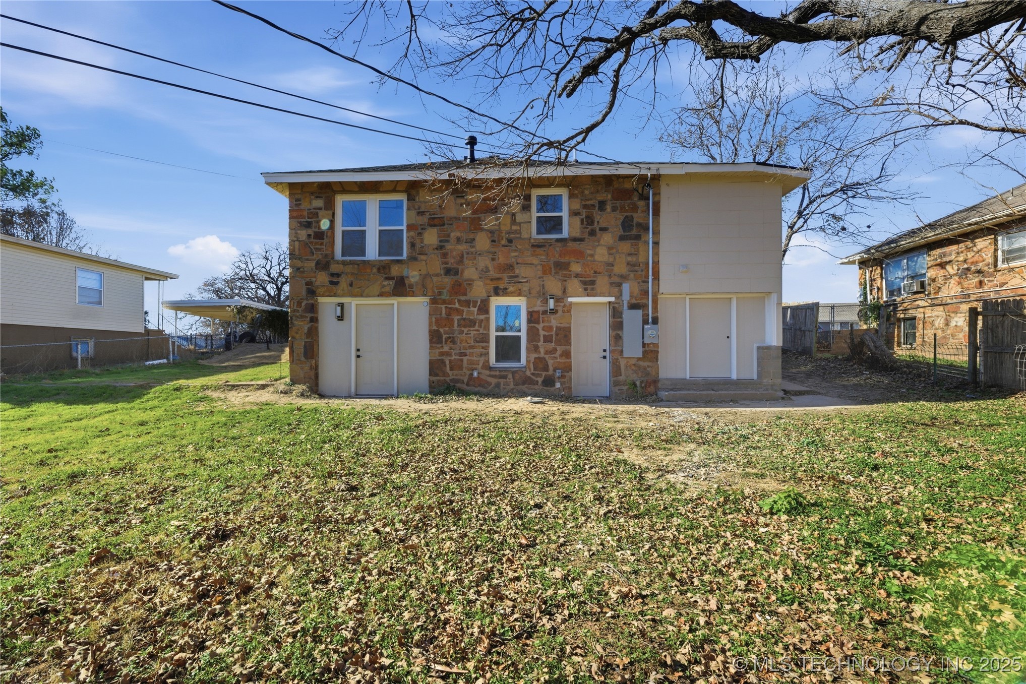 815 N Wilson Avenue Property Photo 20