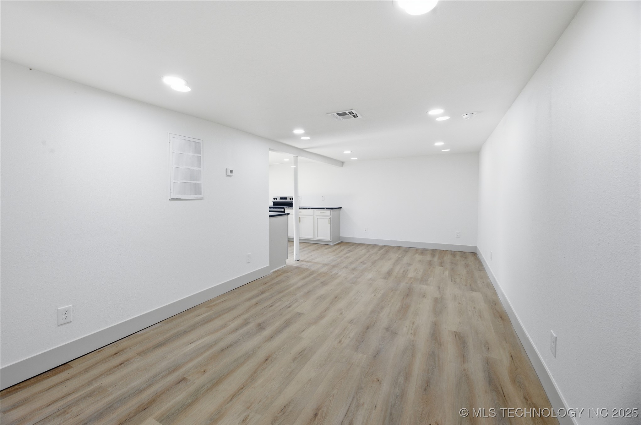 815 N Wilson Avenue Property Photo 21