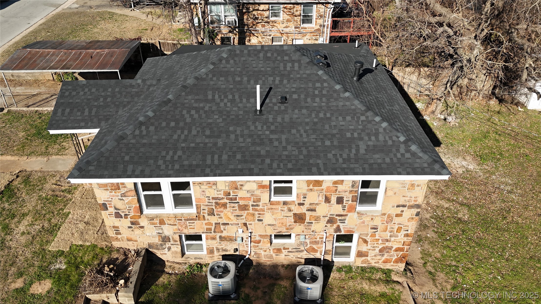 815 N Wilson Avenue Property Photo 30