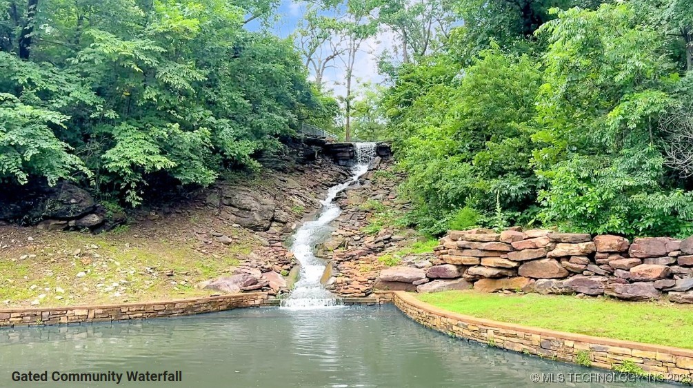 810 Ridgeview Drive Property Photo 25