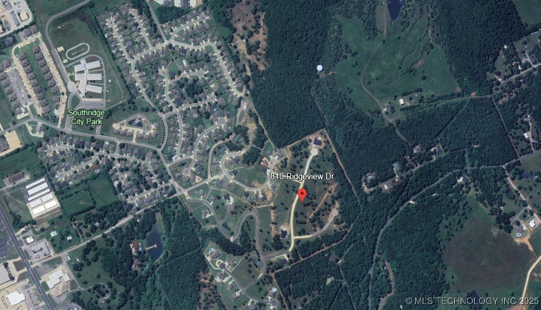 810 Ridgeview Drive Property Photo 32