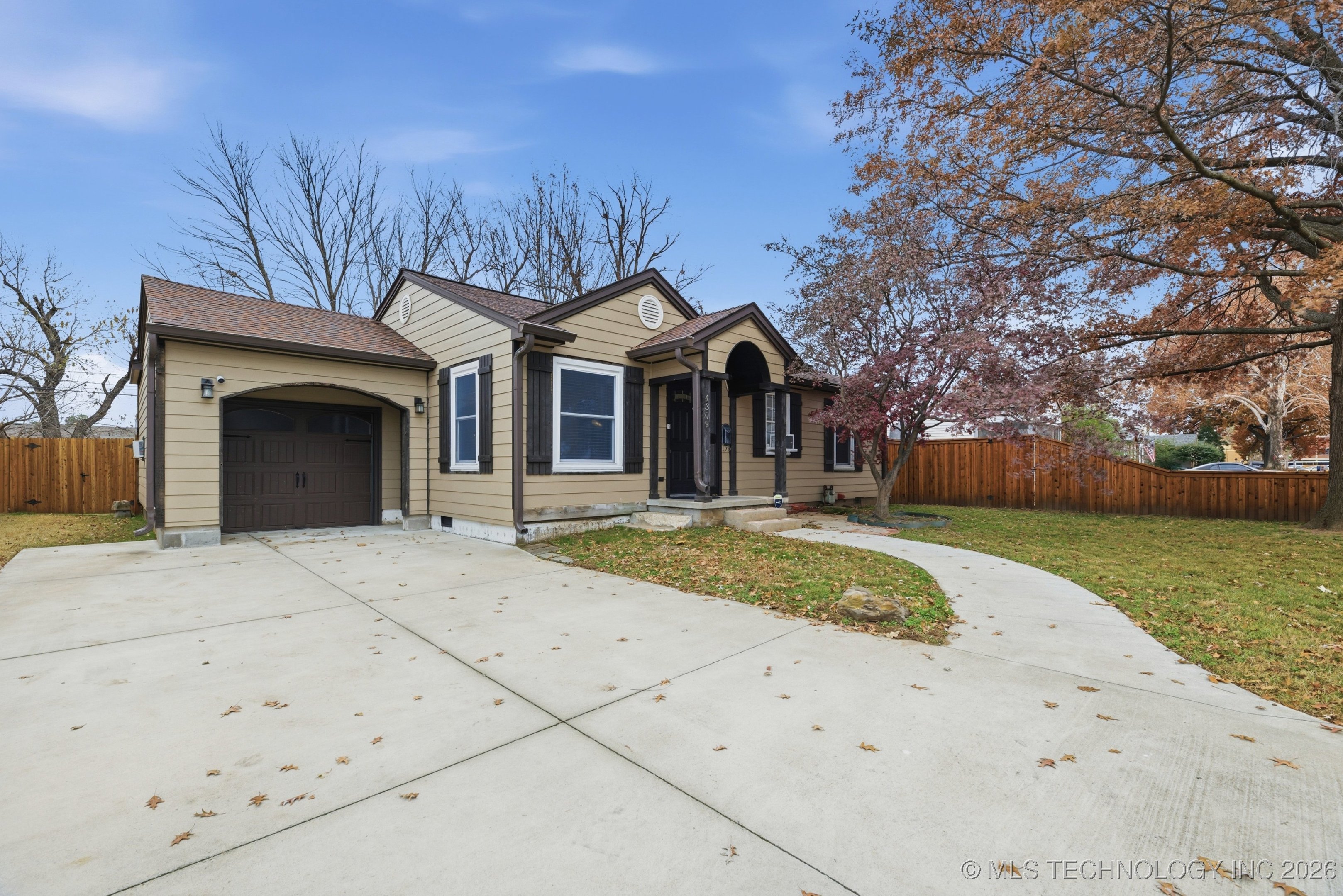 4309 S Norfolk Avenue Property Photo 1