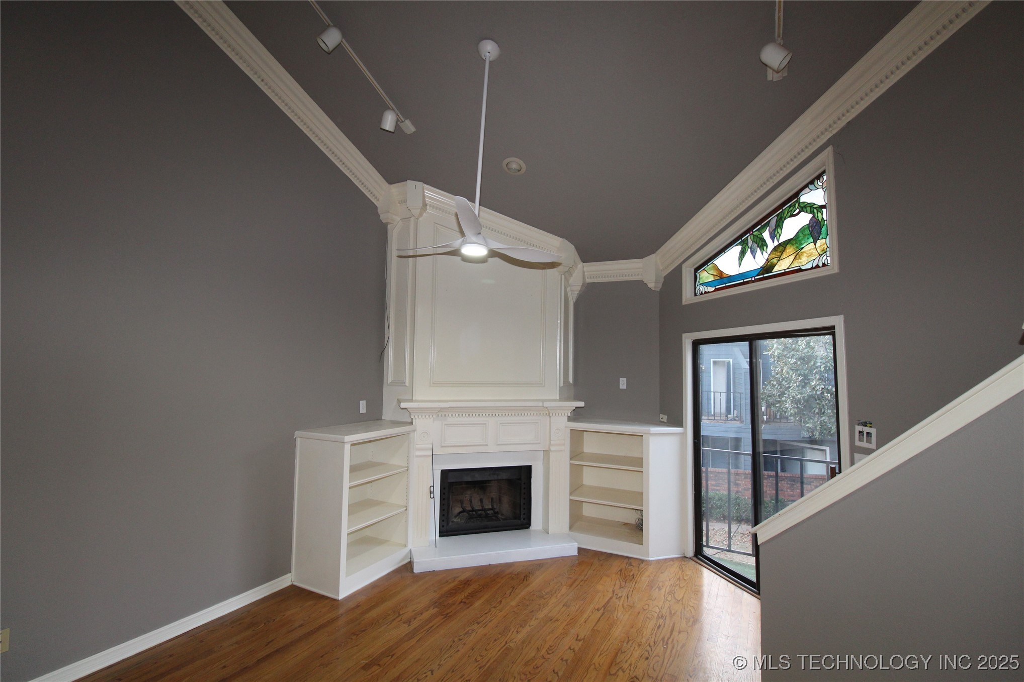 6737 S Peoria Avenue C214 Property Photo 3