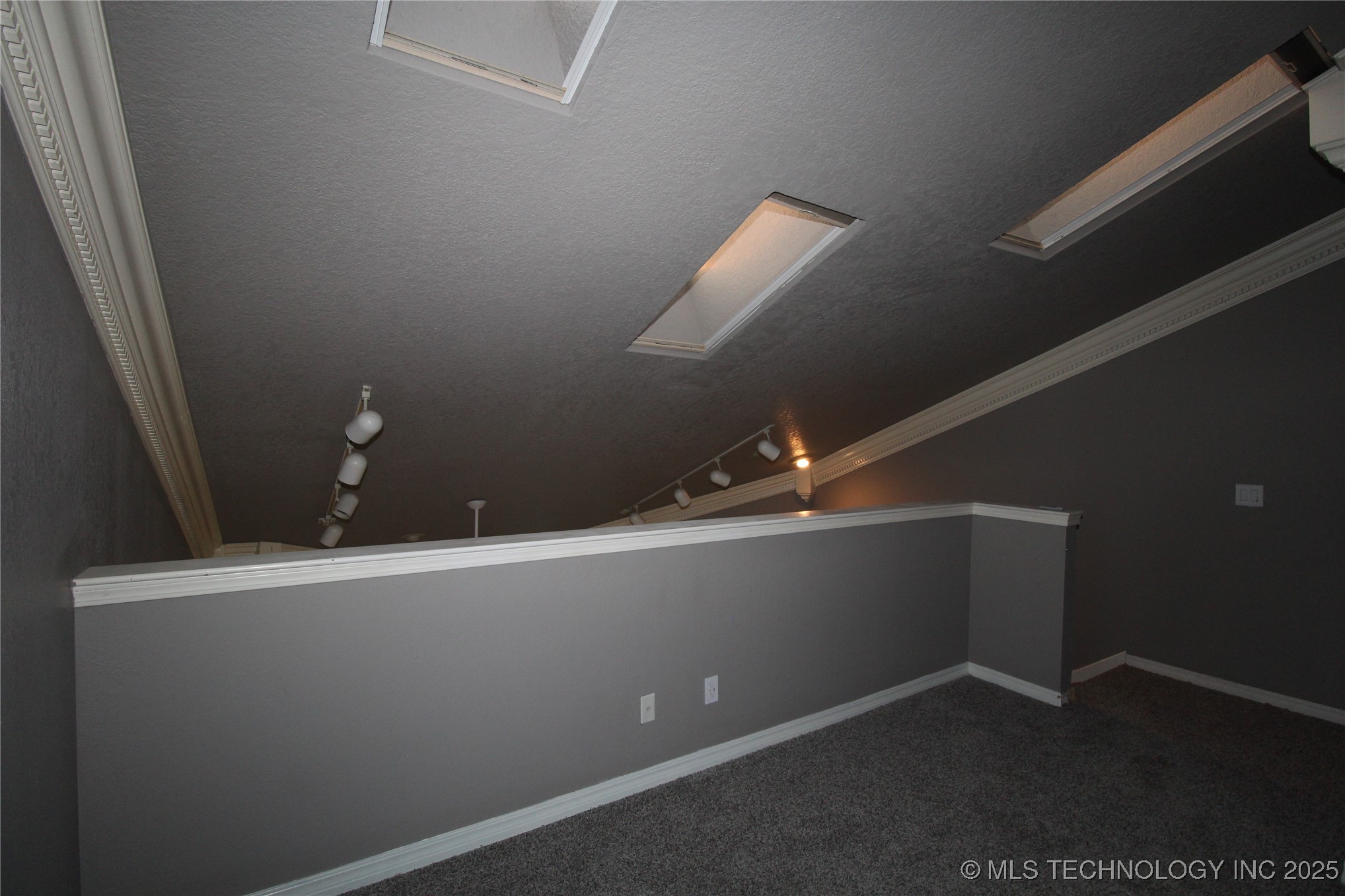 6737 S Peoria Avenue C214 Property Photo 23