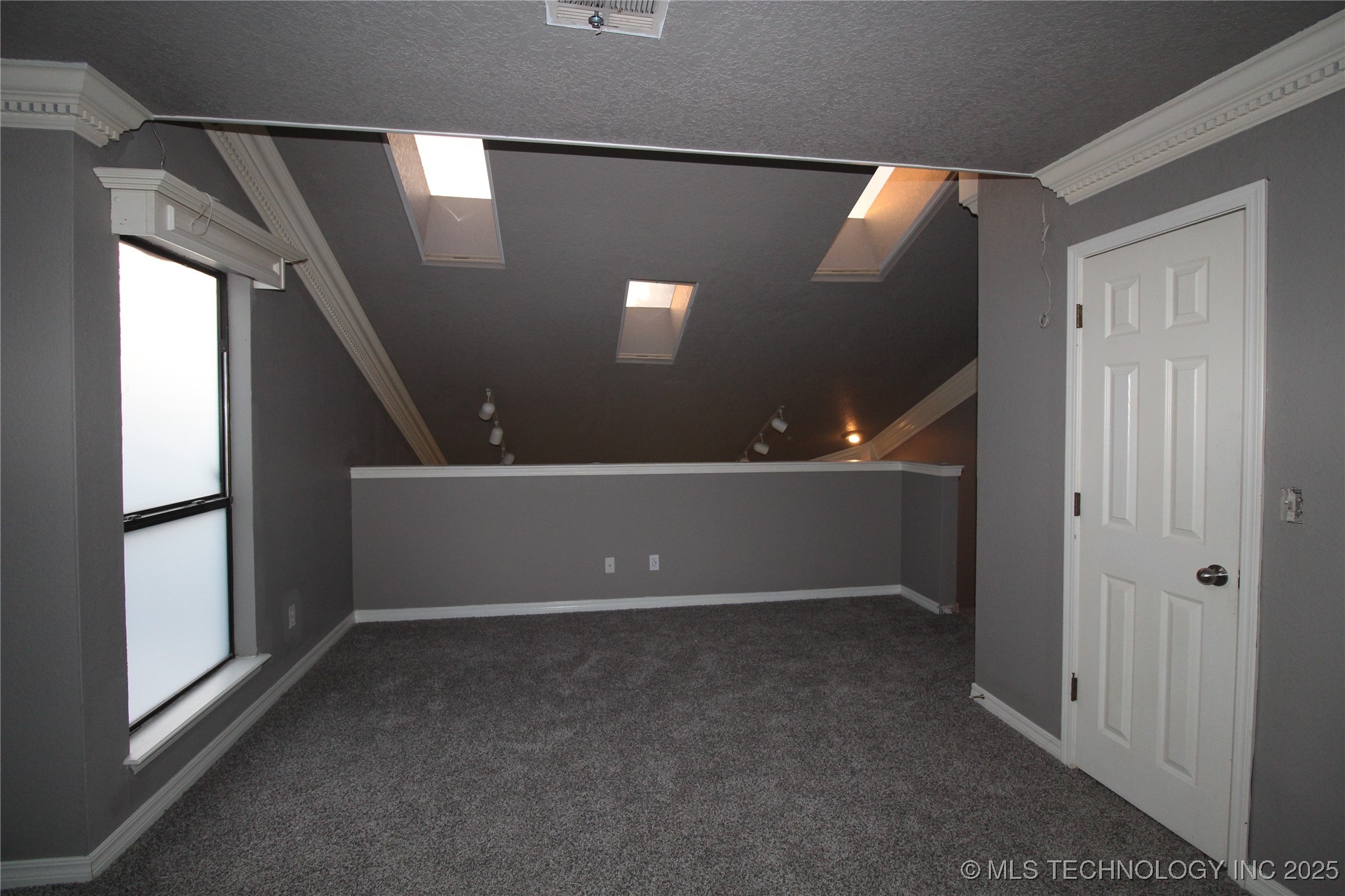 6737 S Peoria Avenue C214 Property Photo 34