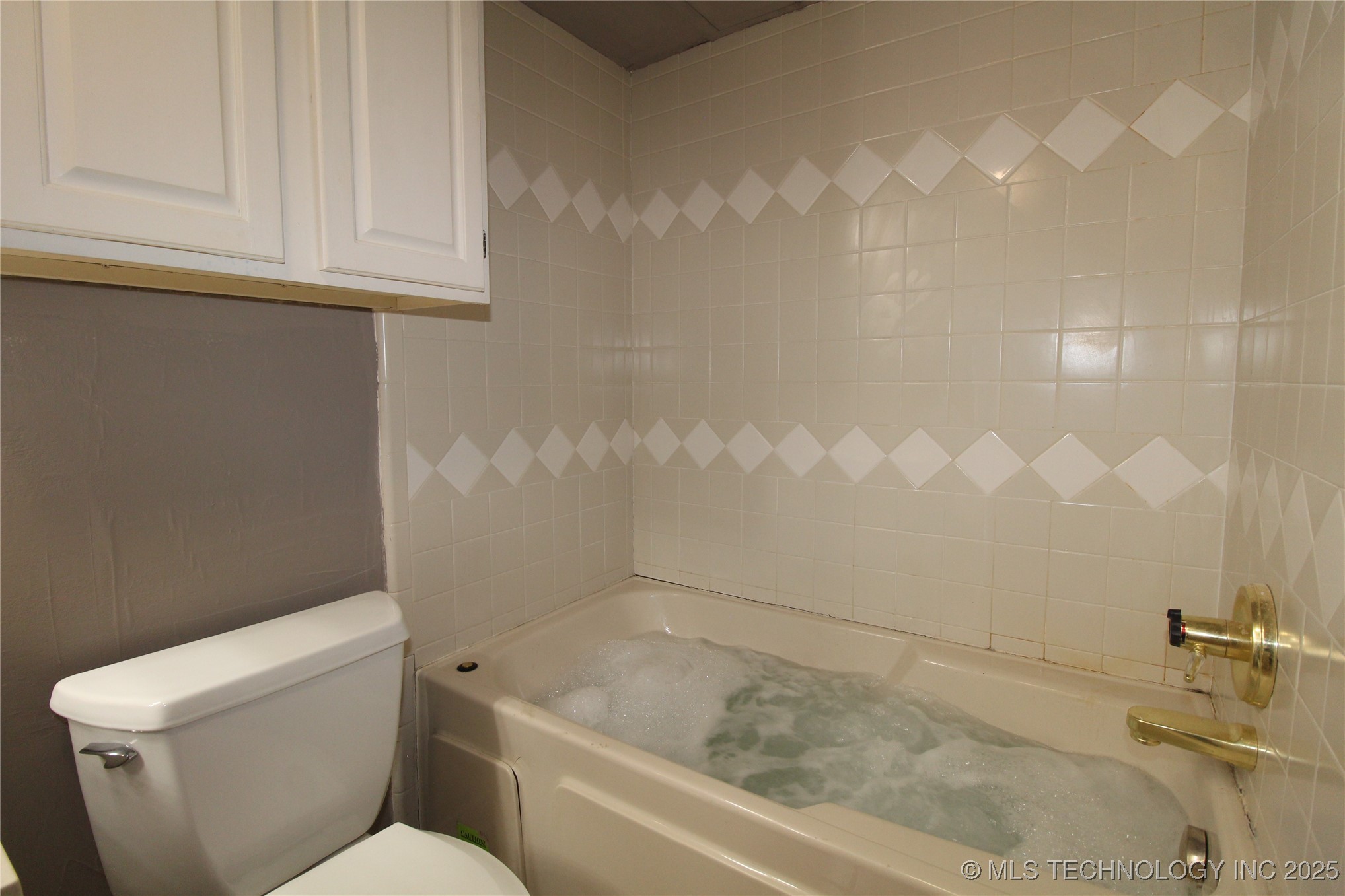 6737 S Peoria Avenue C214 Property Photo 35