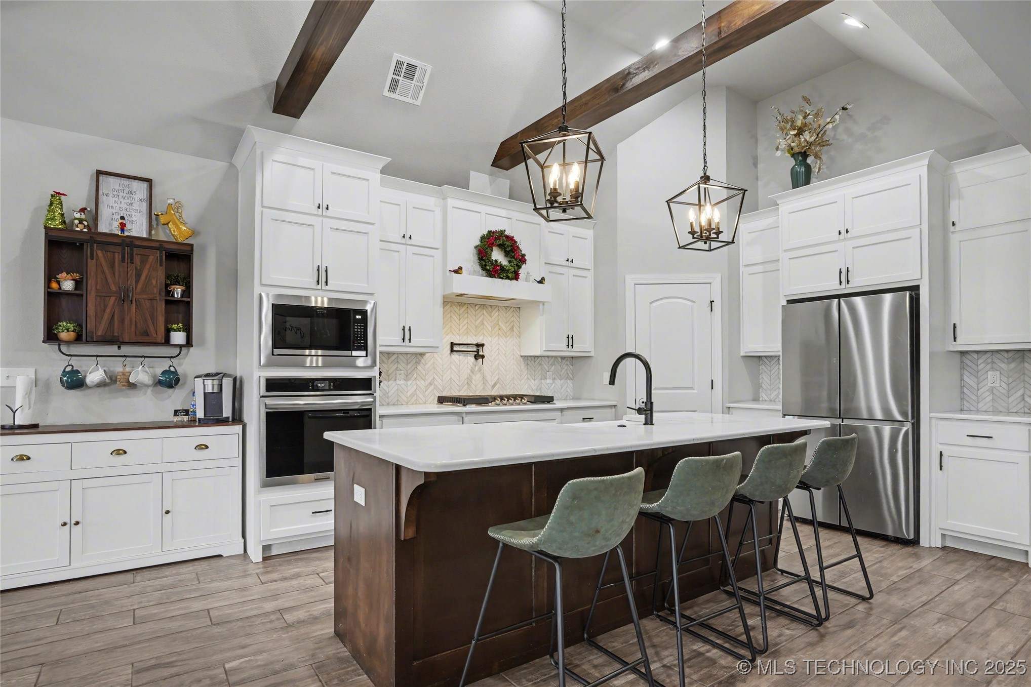 14219 S 241st East Avenue Property Photo 7