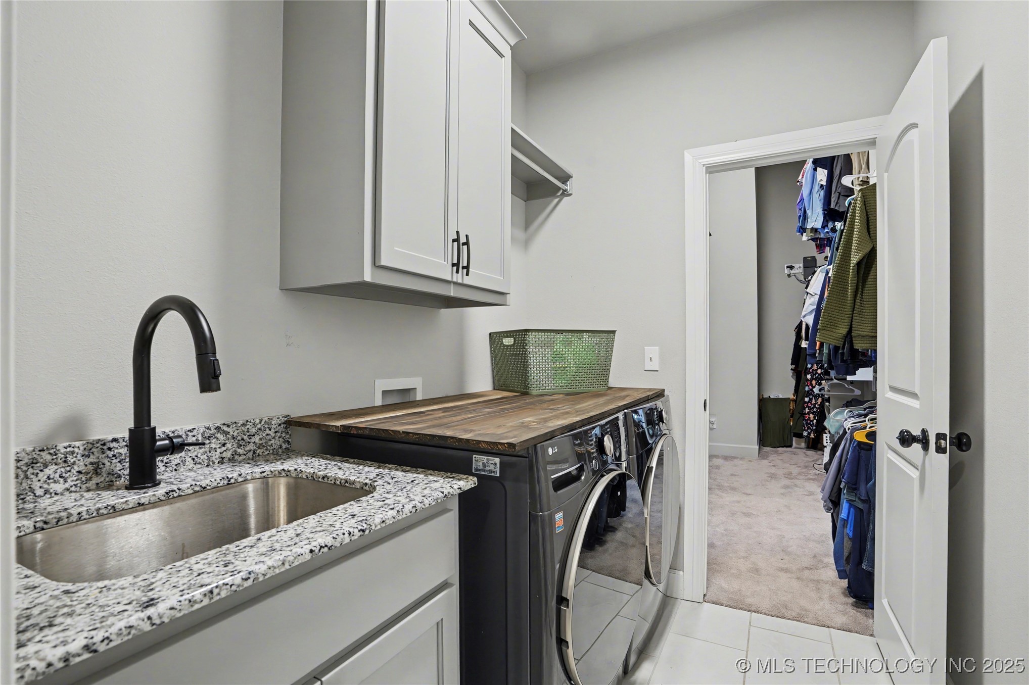 14219 S 241st East Avenue Property Photo 16