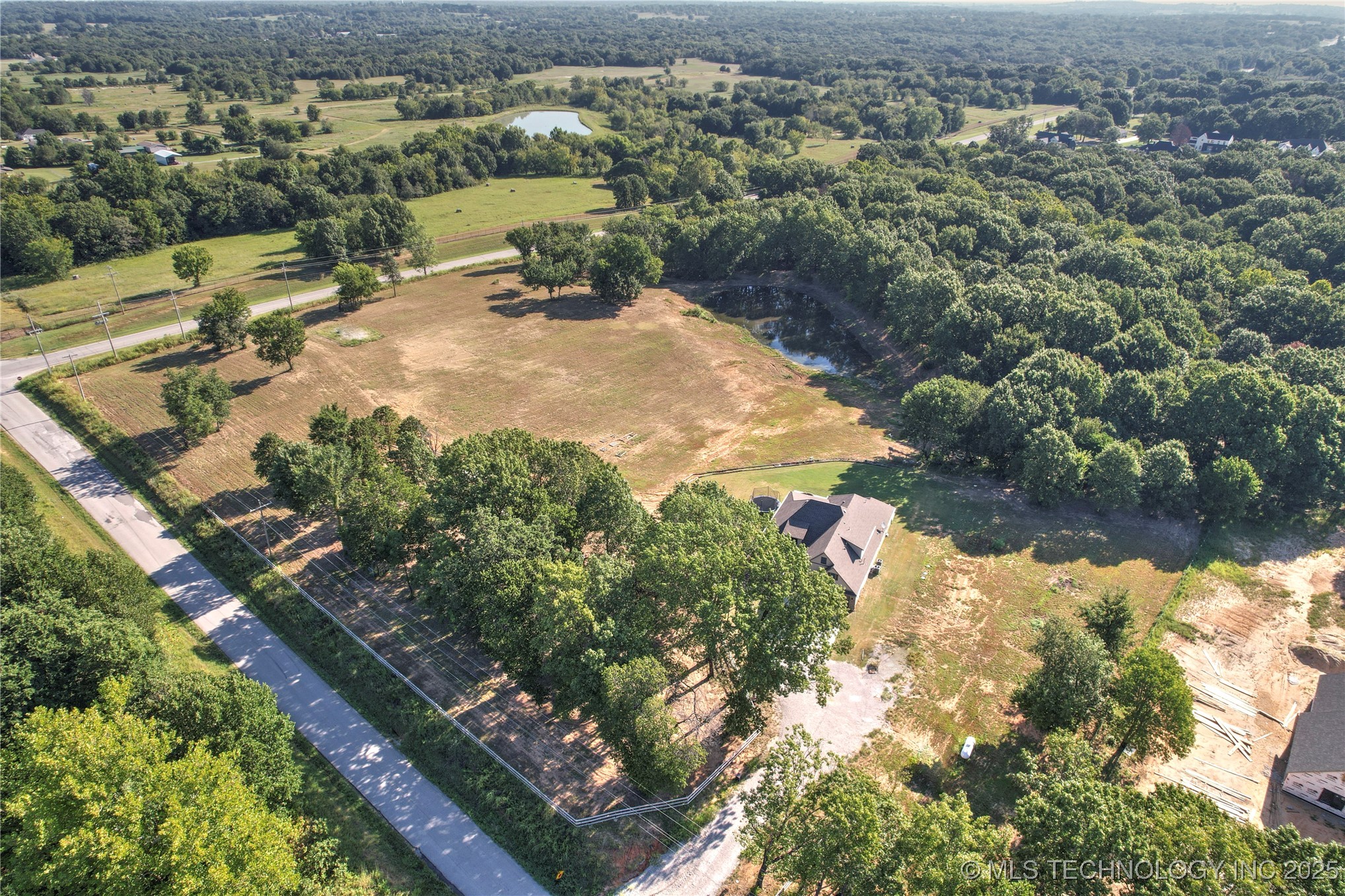 14219 S 241st East Avenue Property Photo 41