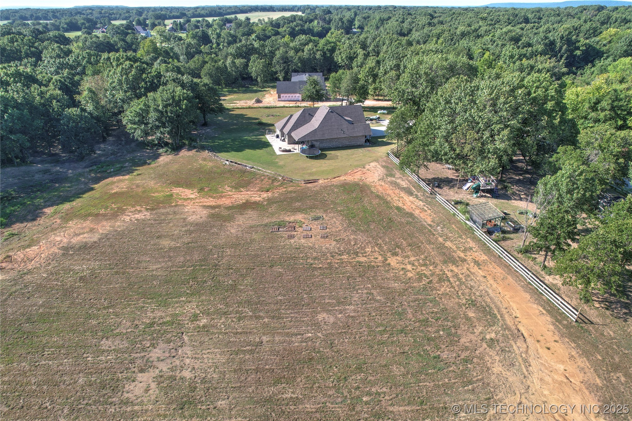 14219 S 241st East Avenue Property Photo 45